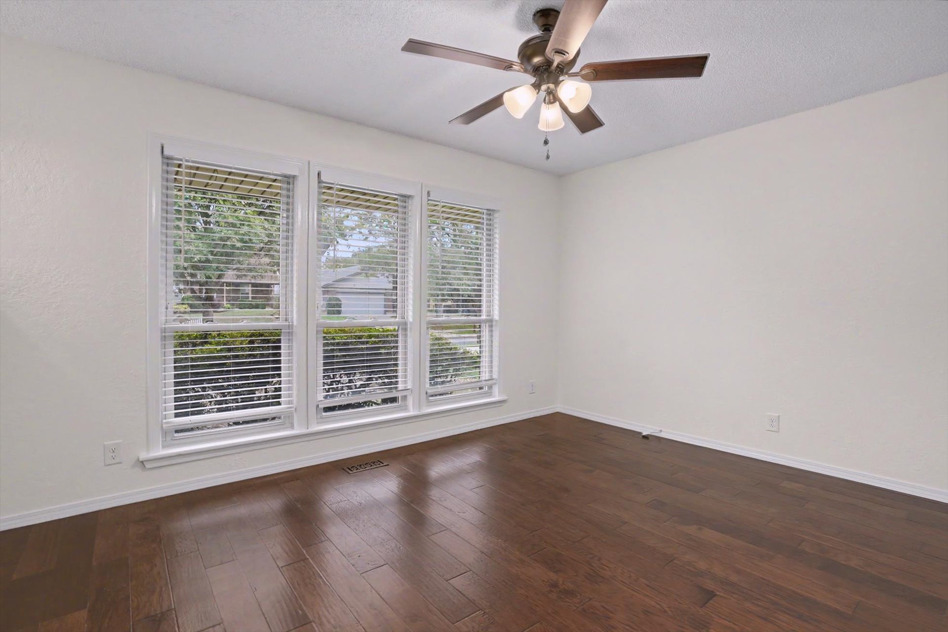 3212 S 148th East Eastavenue Tulsa OK 74134