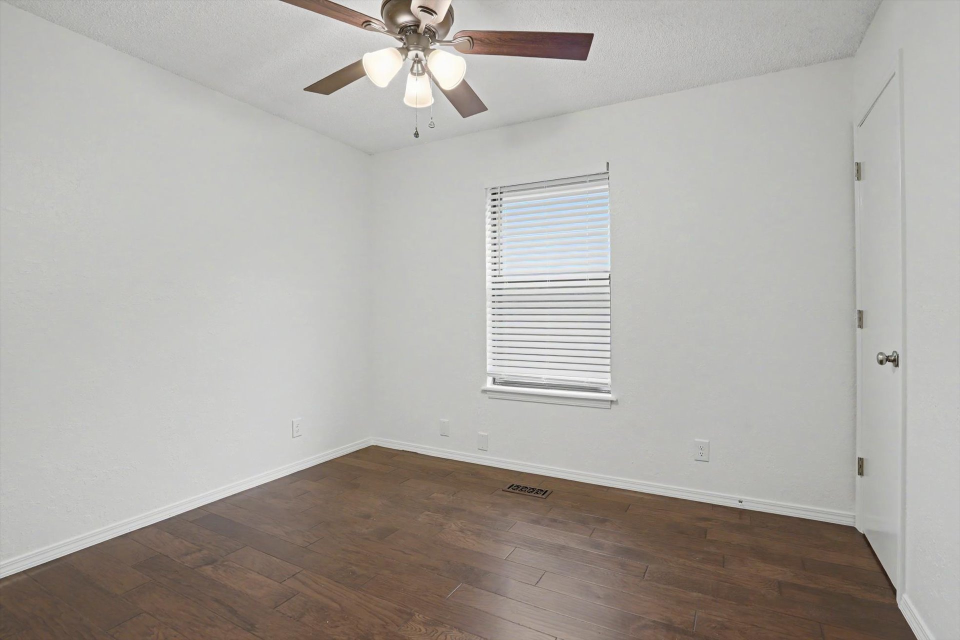 3212 S 148th East Eastavenue Tulsa OK 74134