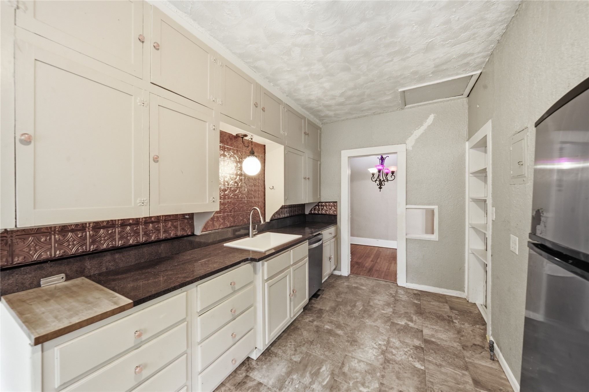 1808 W Easton Court Tulsa OK 74127