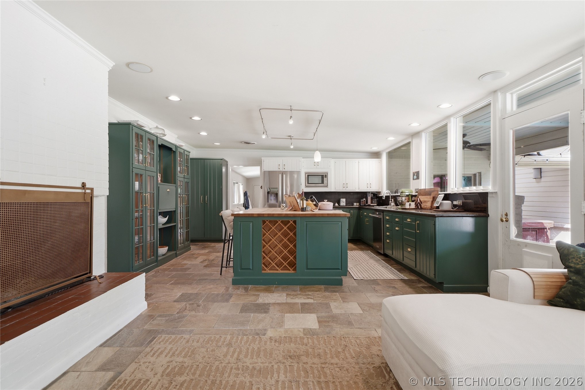 3245 S Victor Avenue Tulsa OK 74105