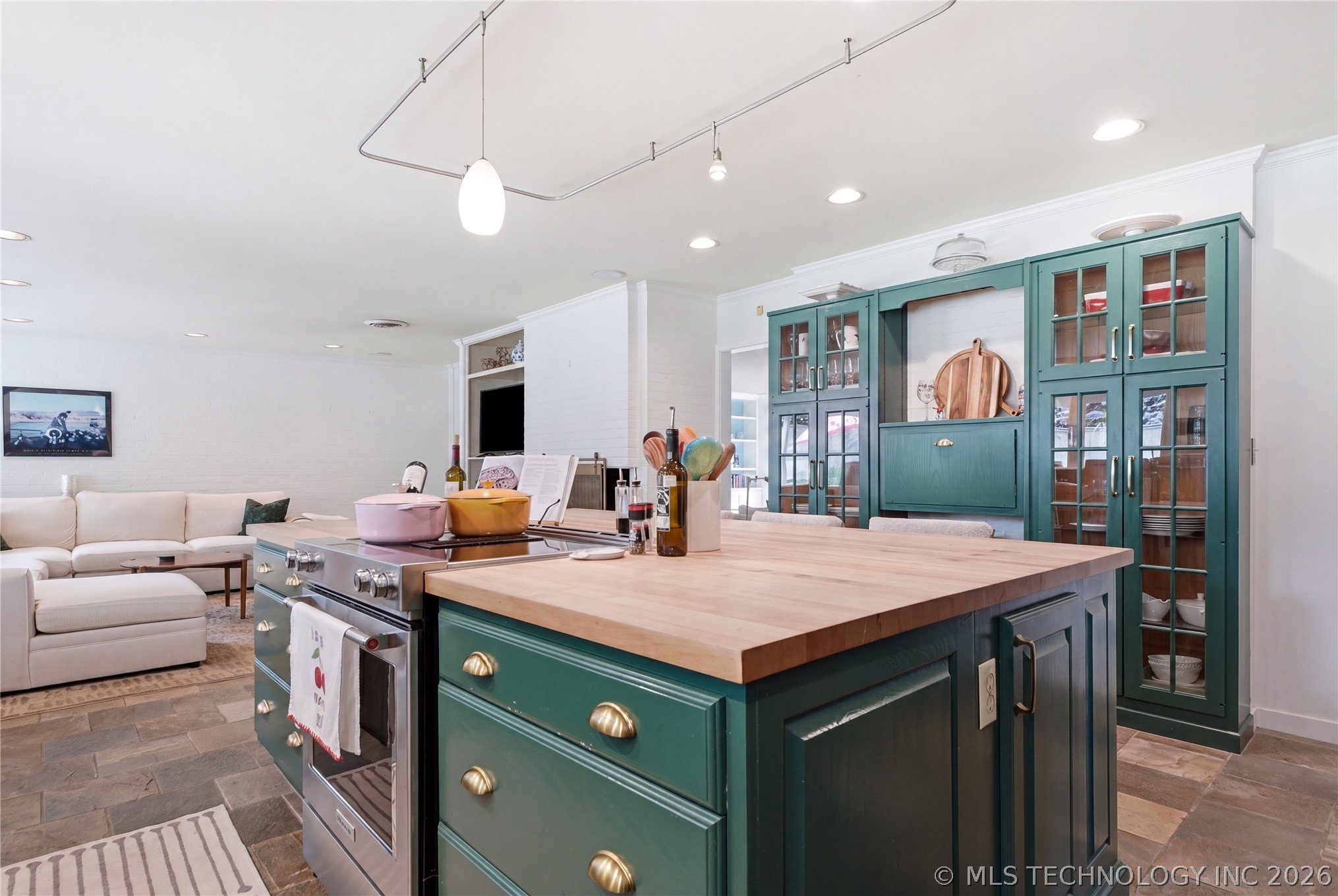 3245 S Victor Avenue Tulsa OK 74105