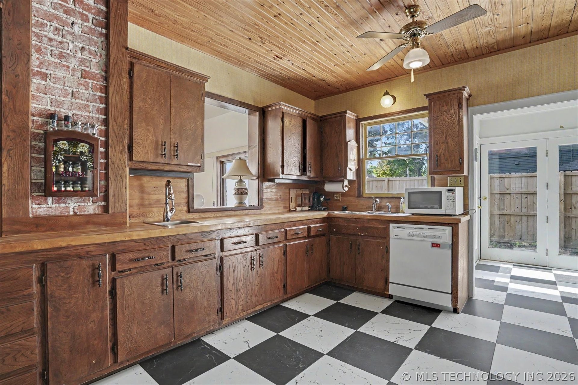 1701 S Carson Avenue Tulsa OK 74119