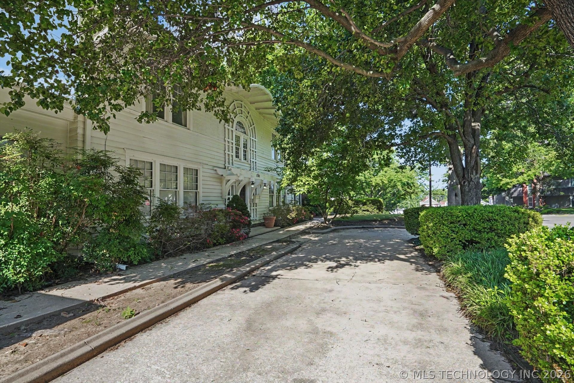 1701 S Carson Avenue Tulsa OK 74119