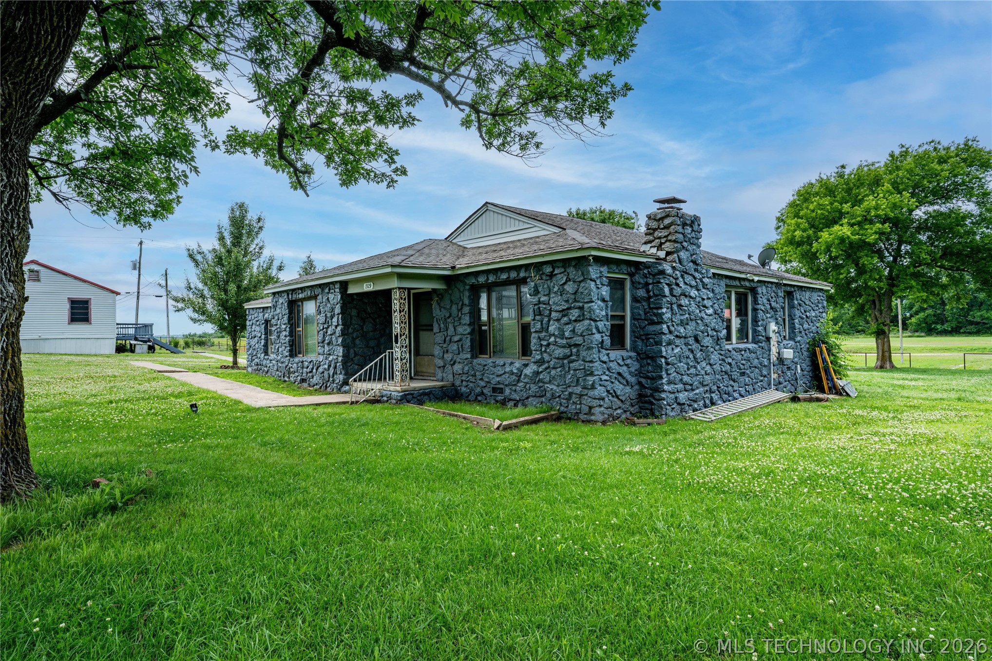 2019 W 53rd Street N Tulsa OK 74126