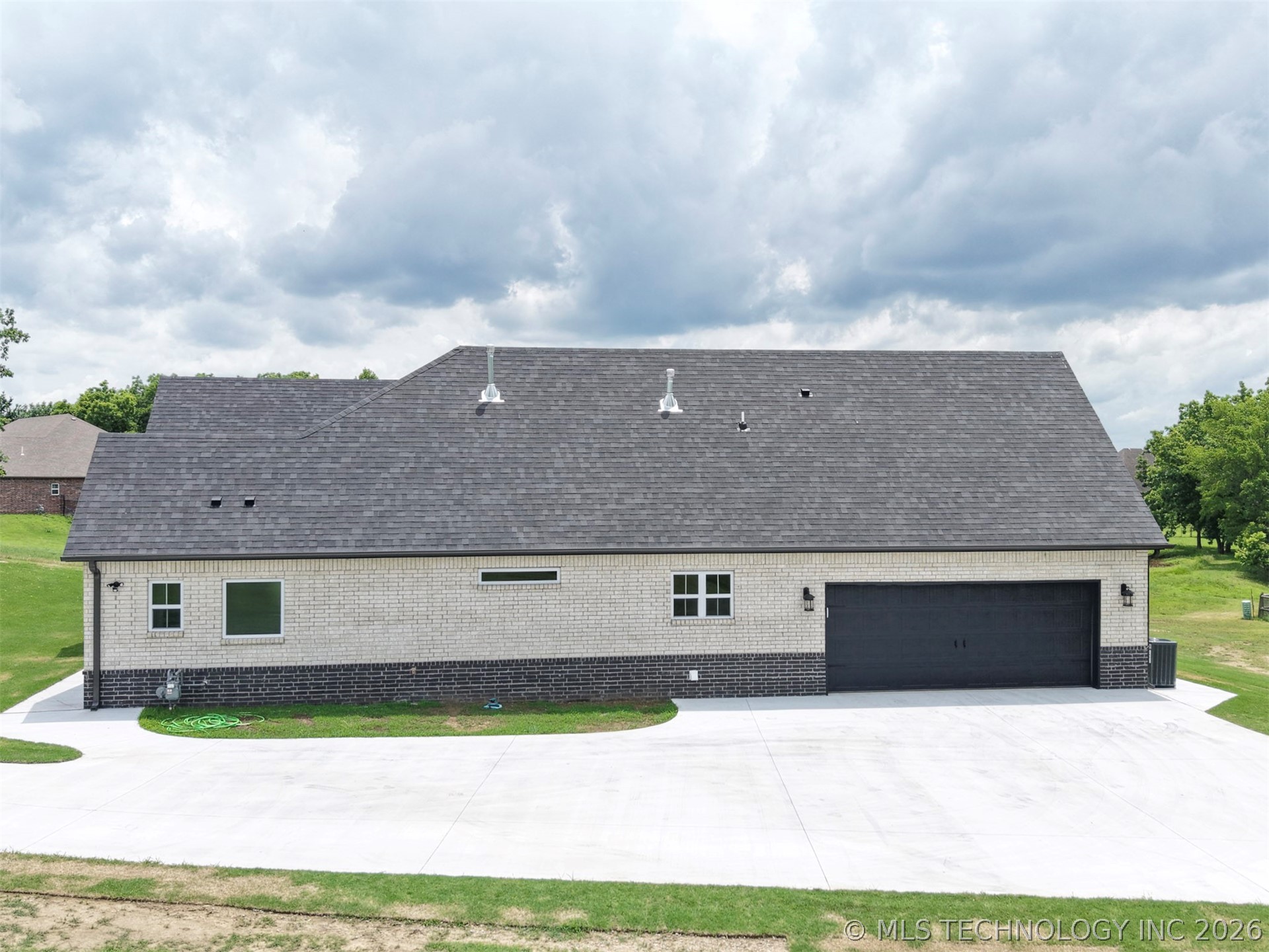 408 S Tall Chief Avenue Skiatook OK 74070