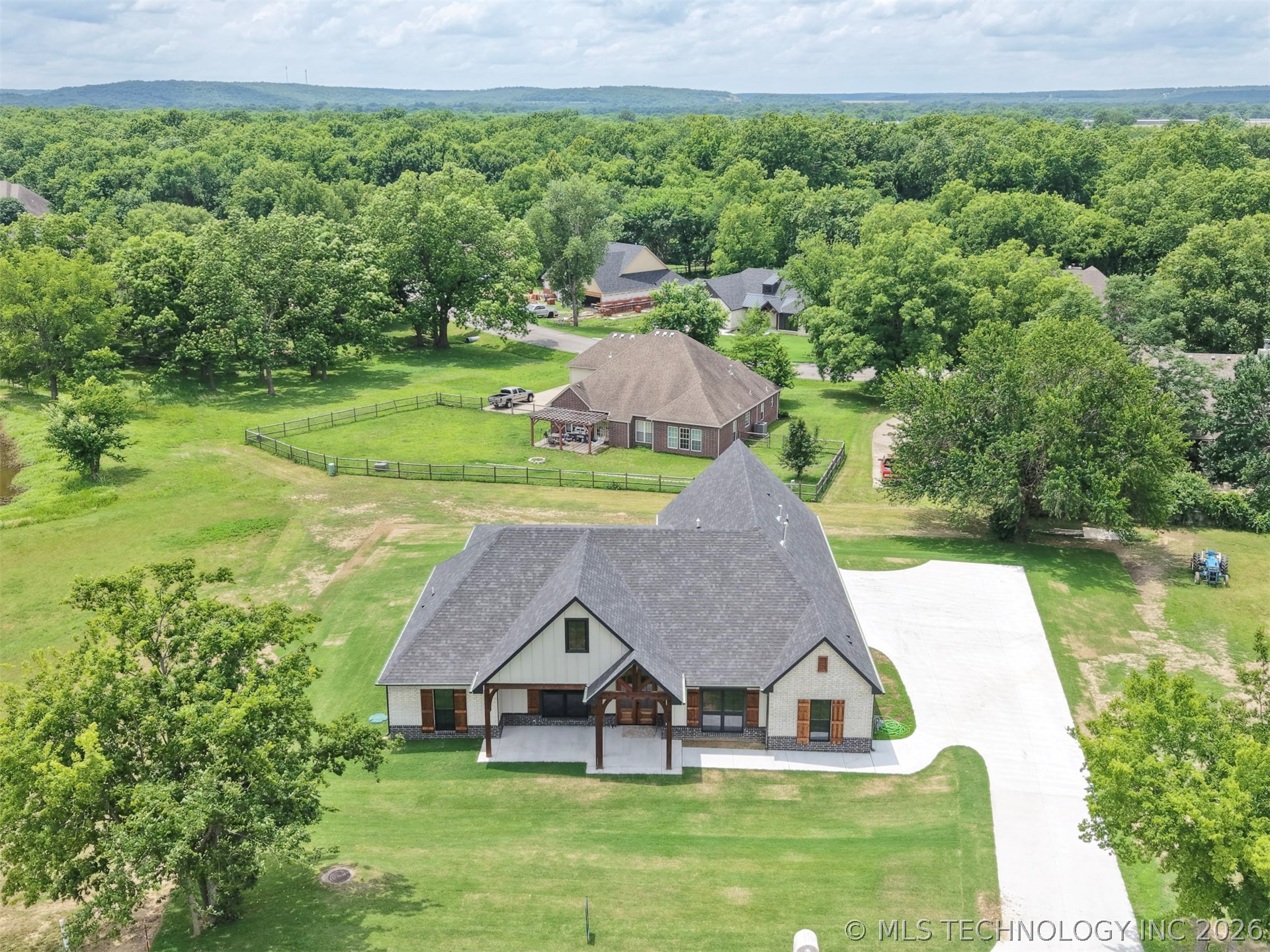 408 S Tall Chief Avenue Skiatook OK 74070
