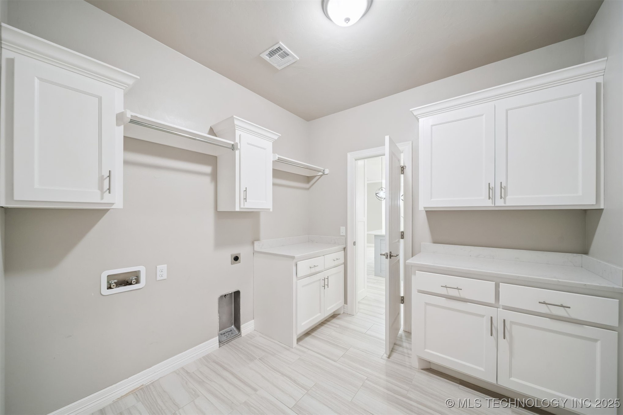 2912 Wild Rose Lane Yukon OK 73099