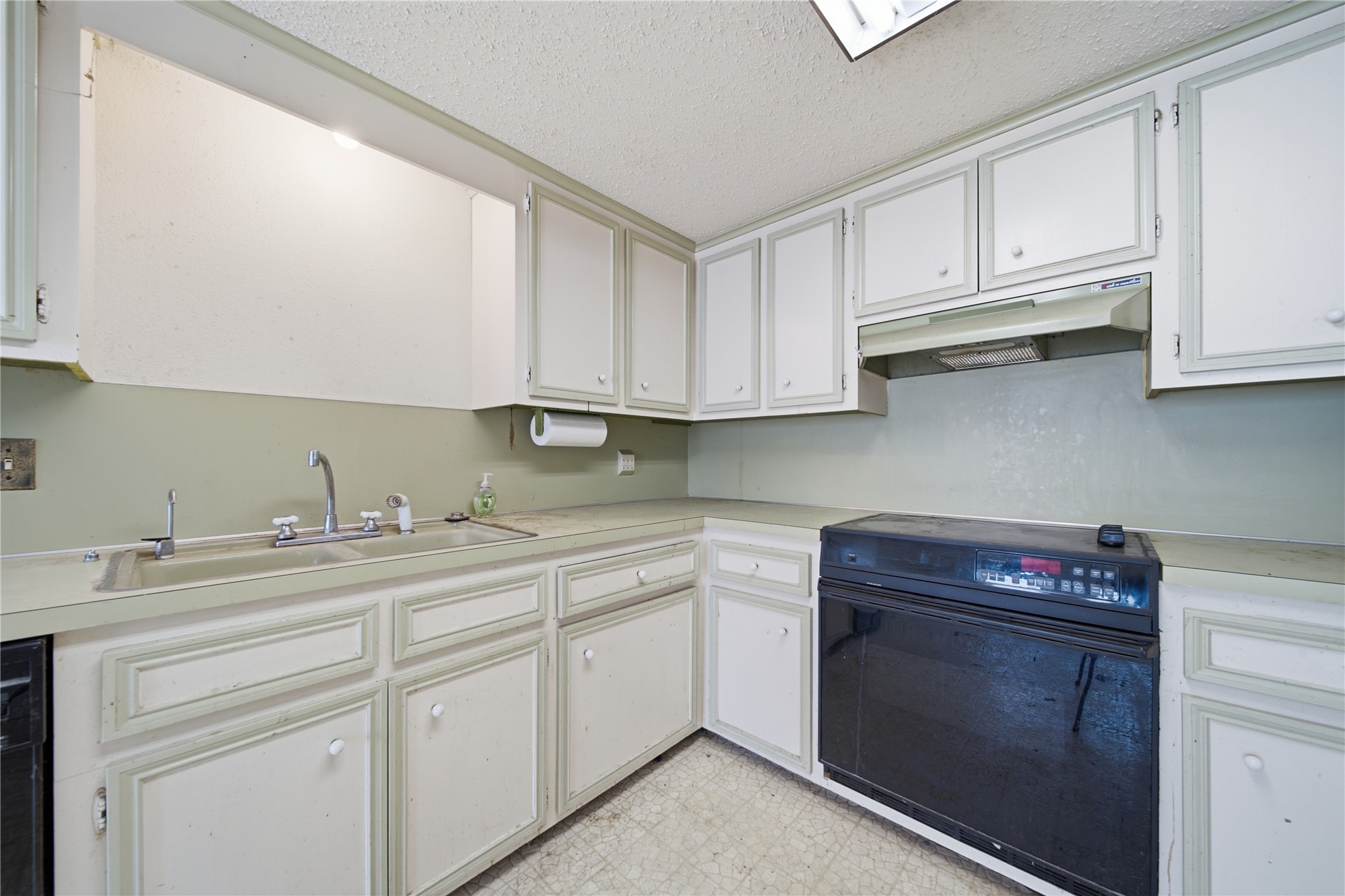 2920 E 77th Street S Tulsa OK 74136