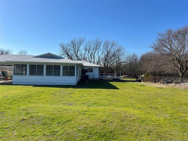 8925 State Road 78 Hendrix OK 74741