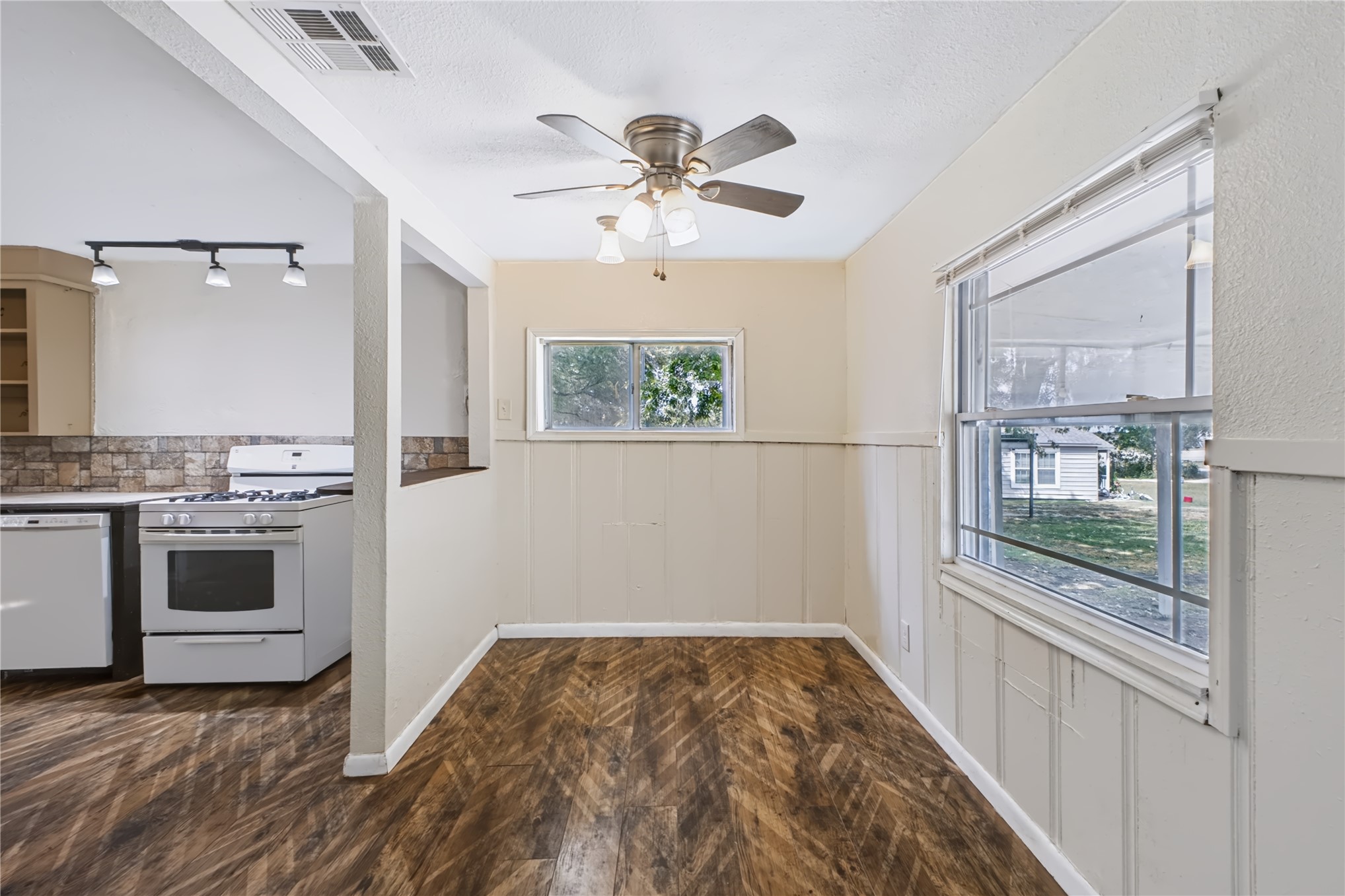 16375 County Road 3540 Ada OK 74820