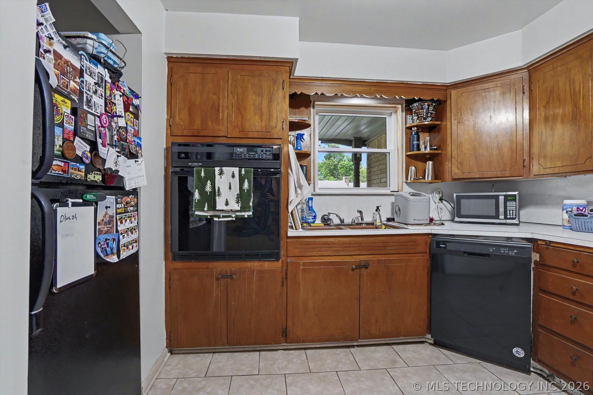 1225 S Russell Street Skiatook OK 74070