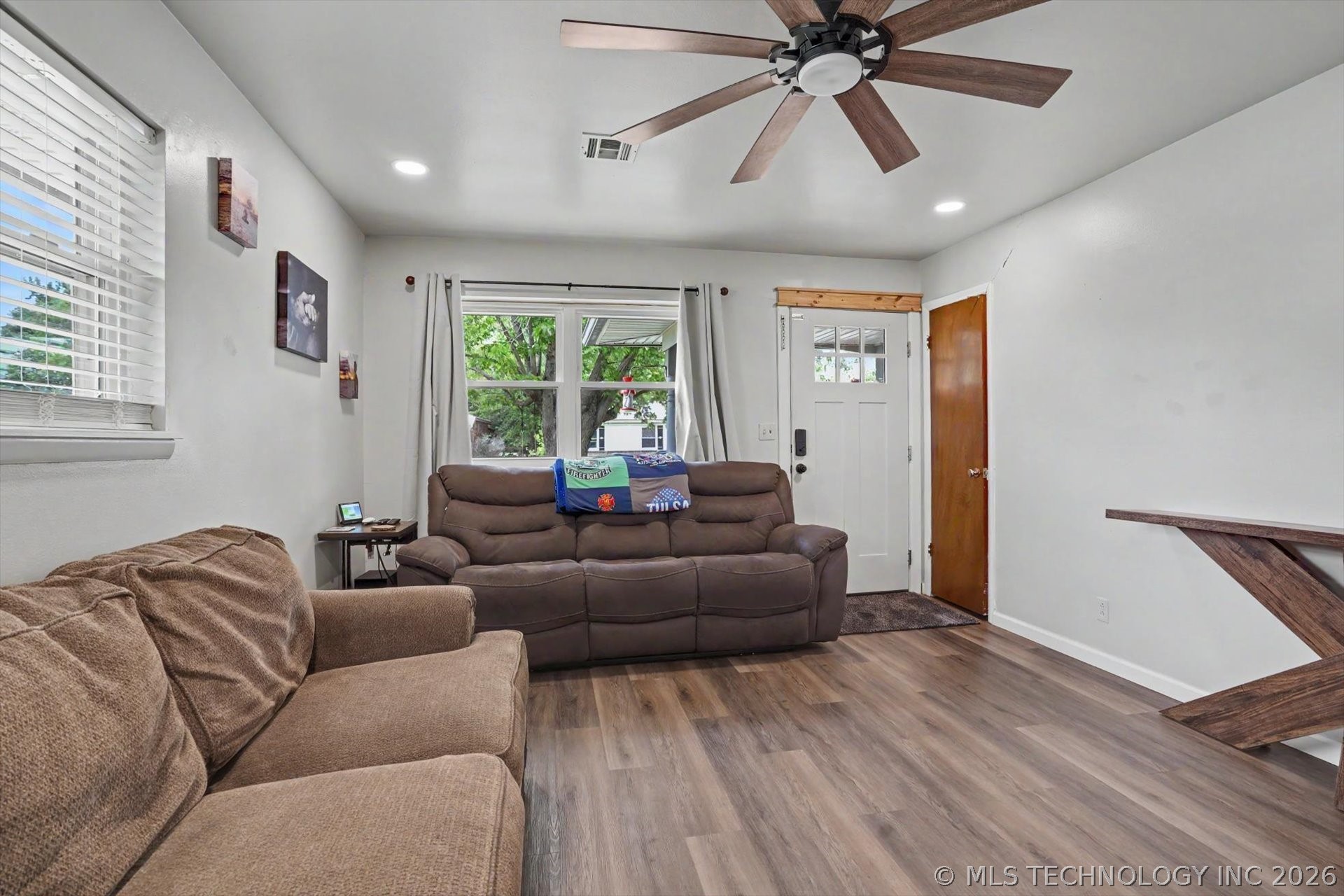 1225 S Russell Street Skiatook OK 74070