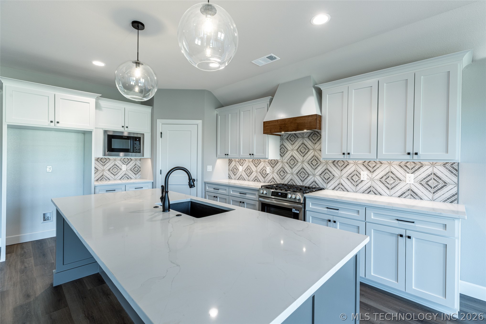 27909 E 107th Street S Coweta OK 74429