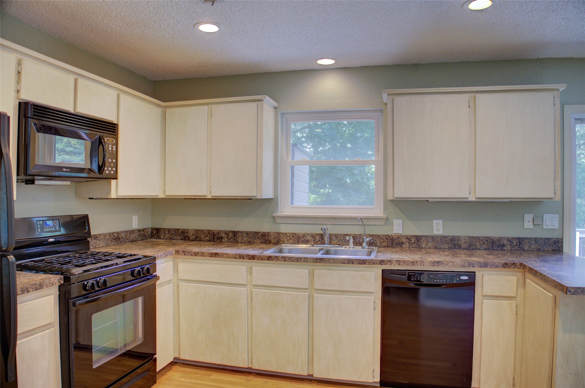 7501 S Juniper Place Broken Arrow OK 74011