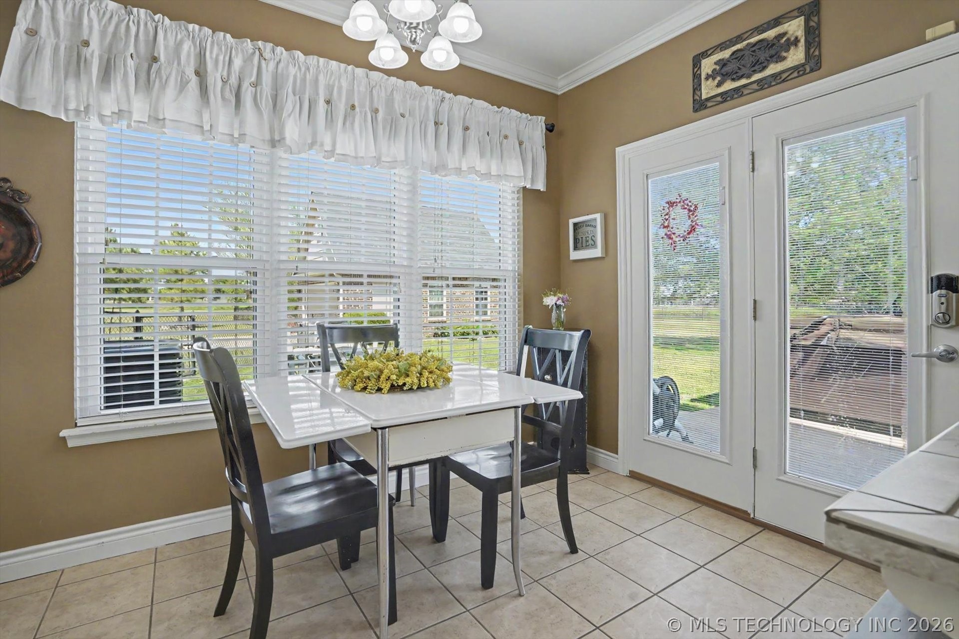 2406 E Fairfield Court Oologah OK 74053