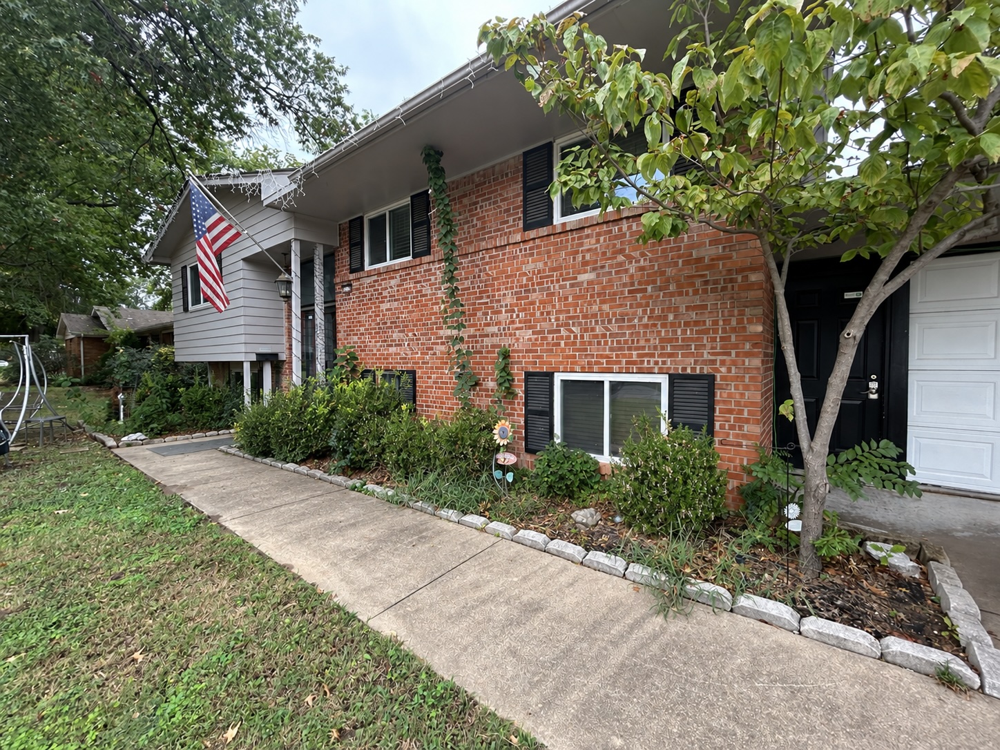 5138 S Birmingham Place E Tulsa OK 74105