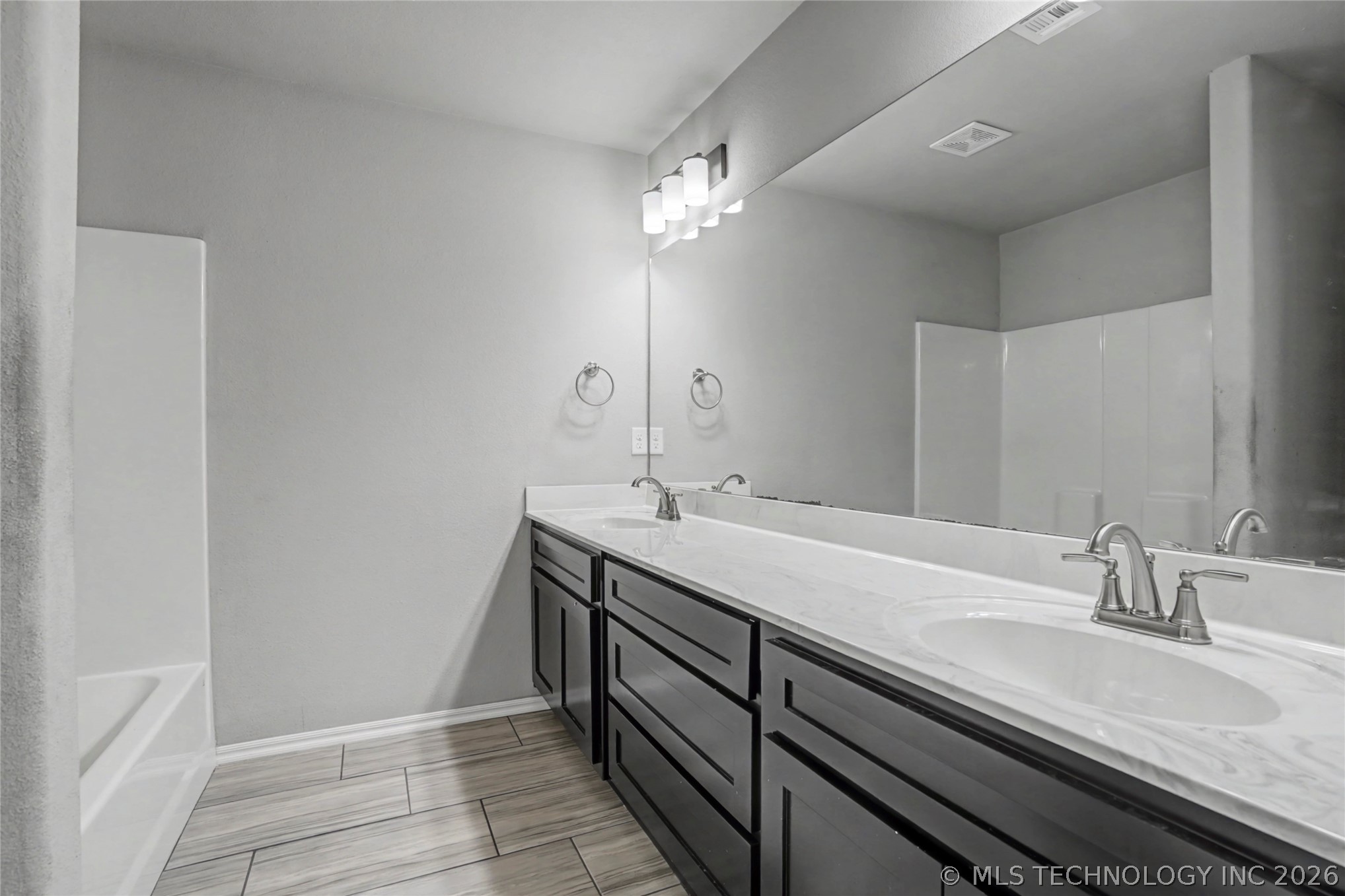 711 W 53rd Place Sand Springs OK 74063