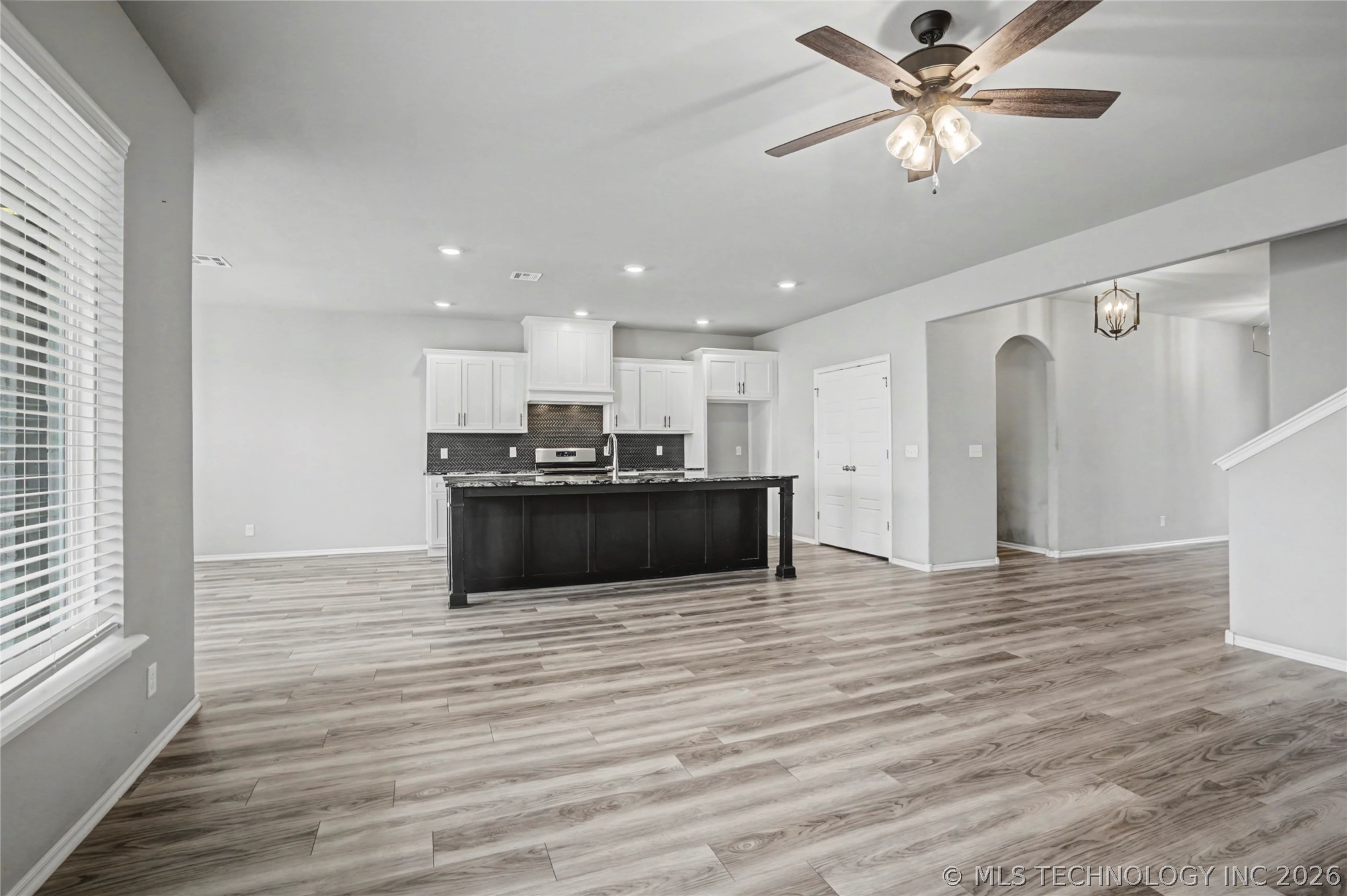 711 W 53rd Place Sand Springs OK 74063