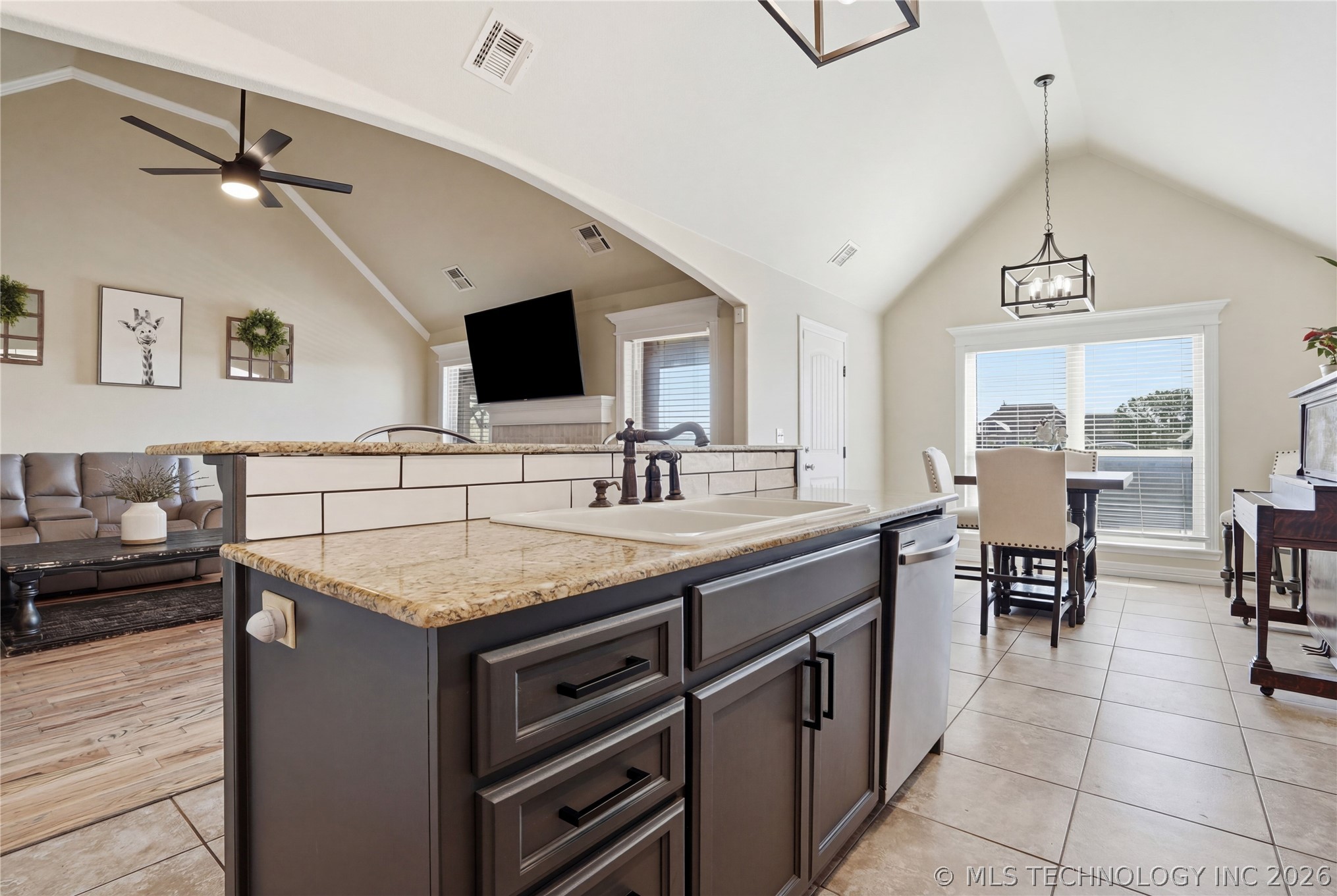 12601 Amling Drive Oologah OK 74053