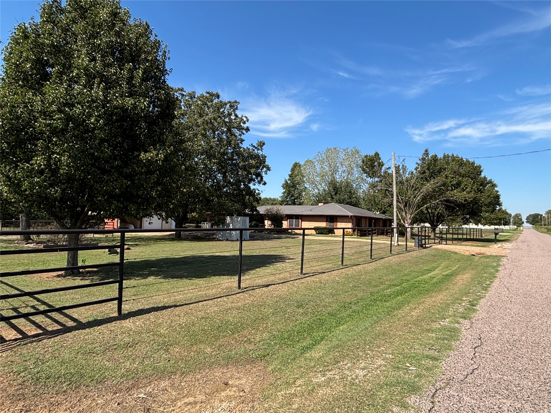 193 Kirsey Road Calera OK 74730