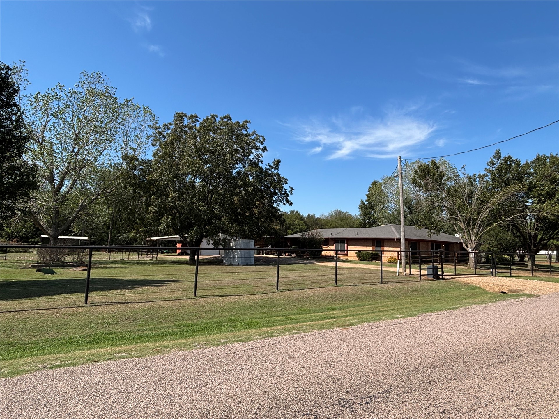 193 Kirsey Road Calera OK 74730