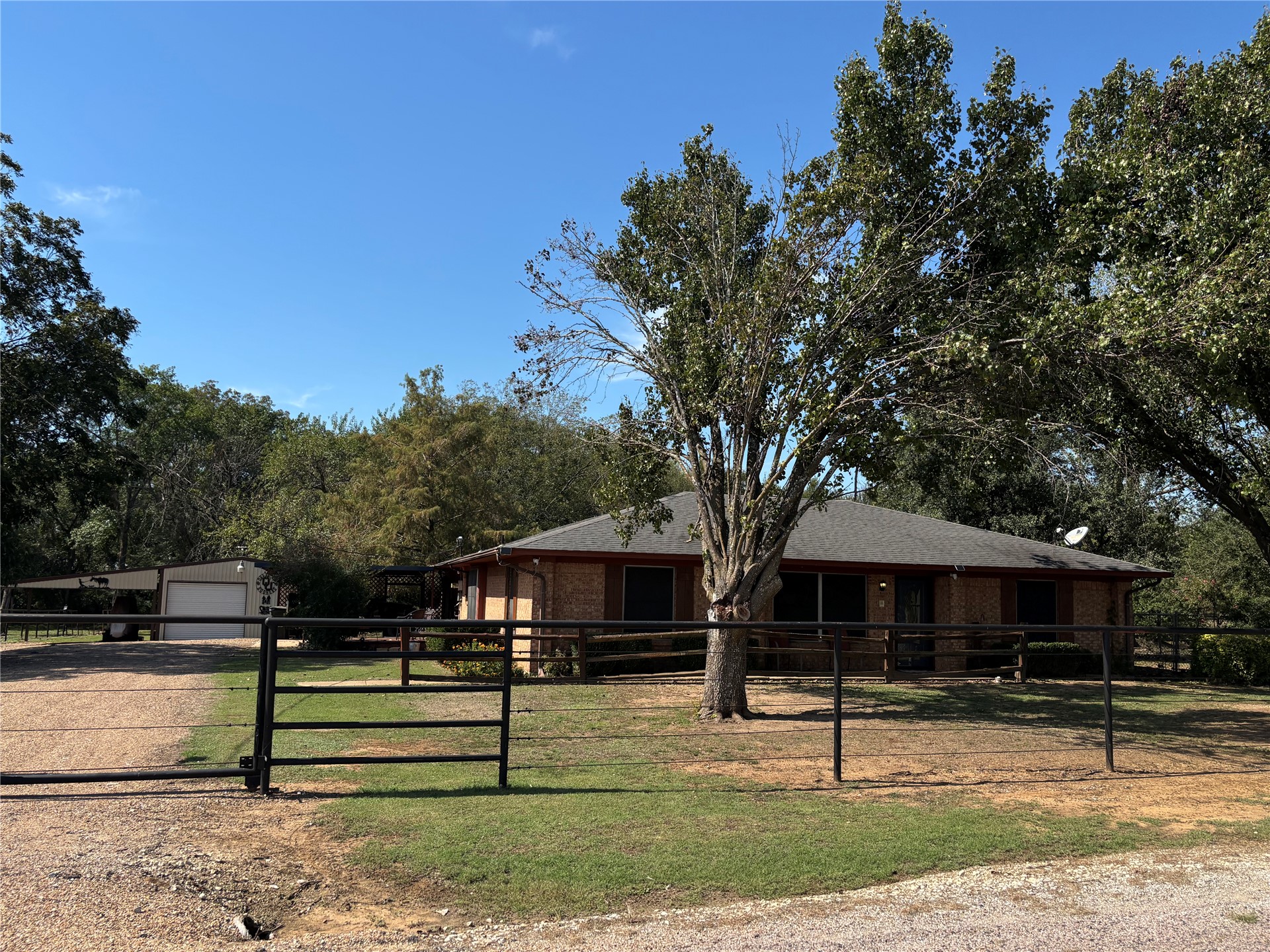 193 Kirsey Road Calera OK 74730