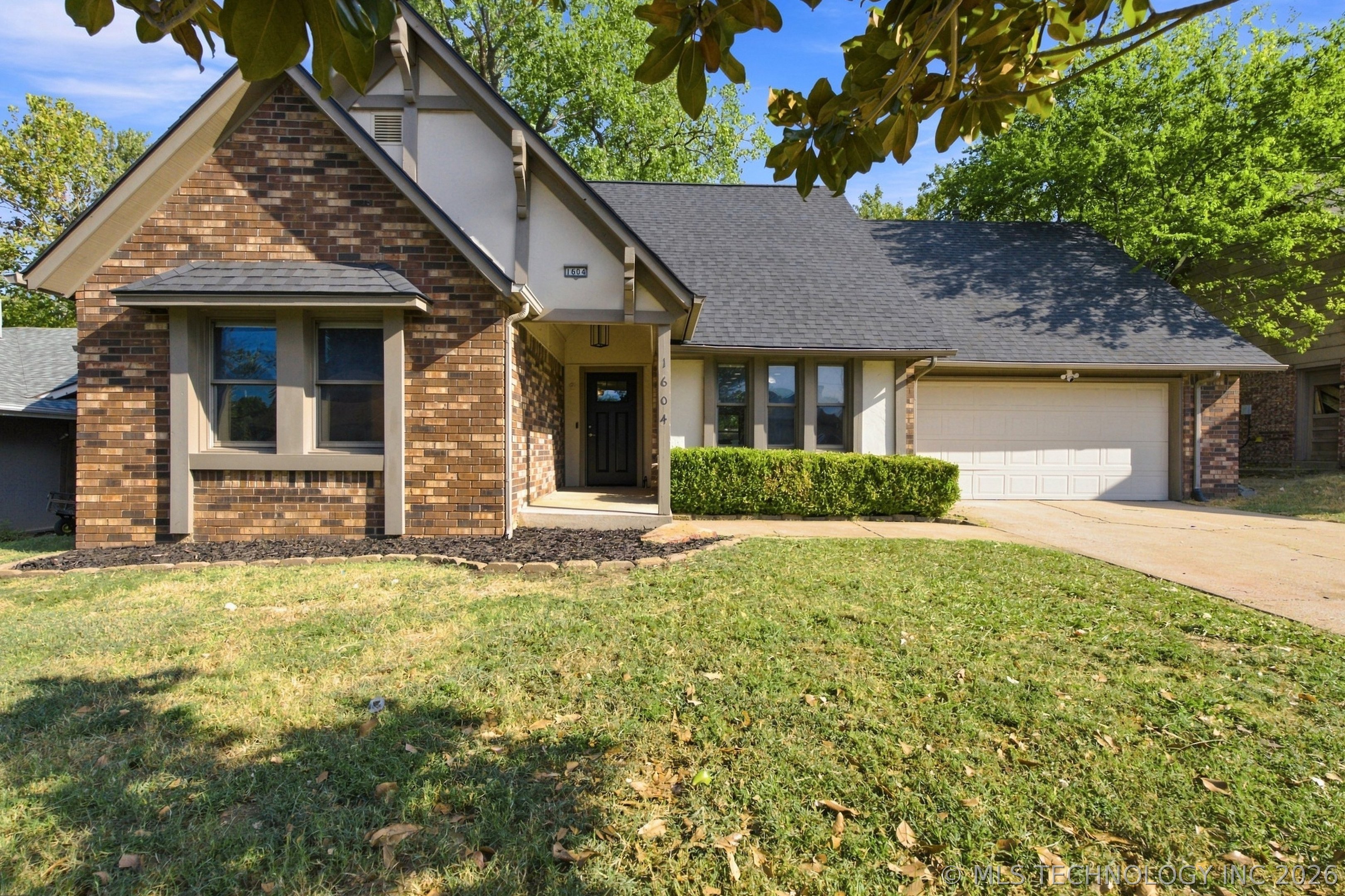 1604 W Pittsburg Street Broken Arrow OK 74012