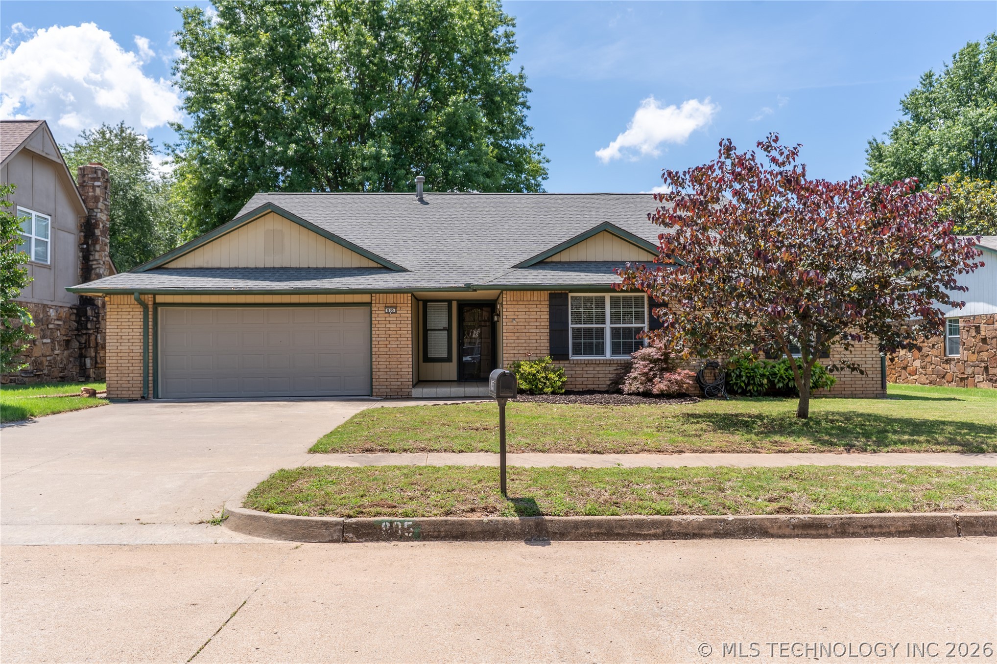 805 W Albuquerque Street Broken Arrow OK 74011