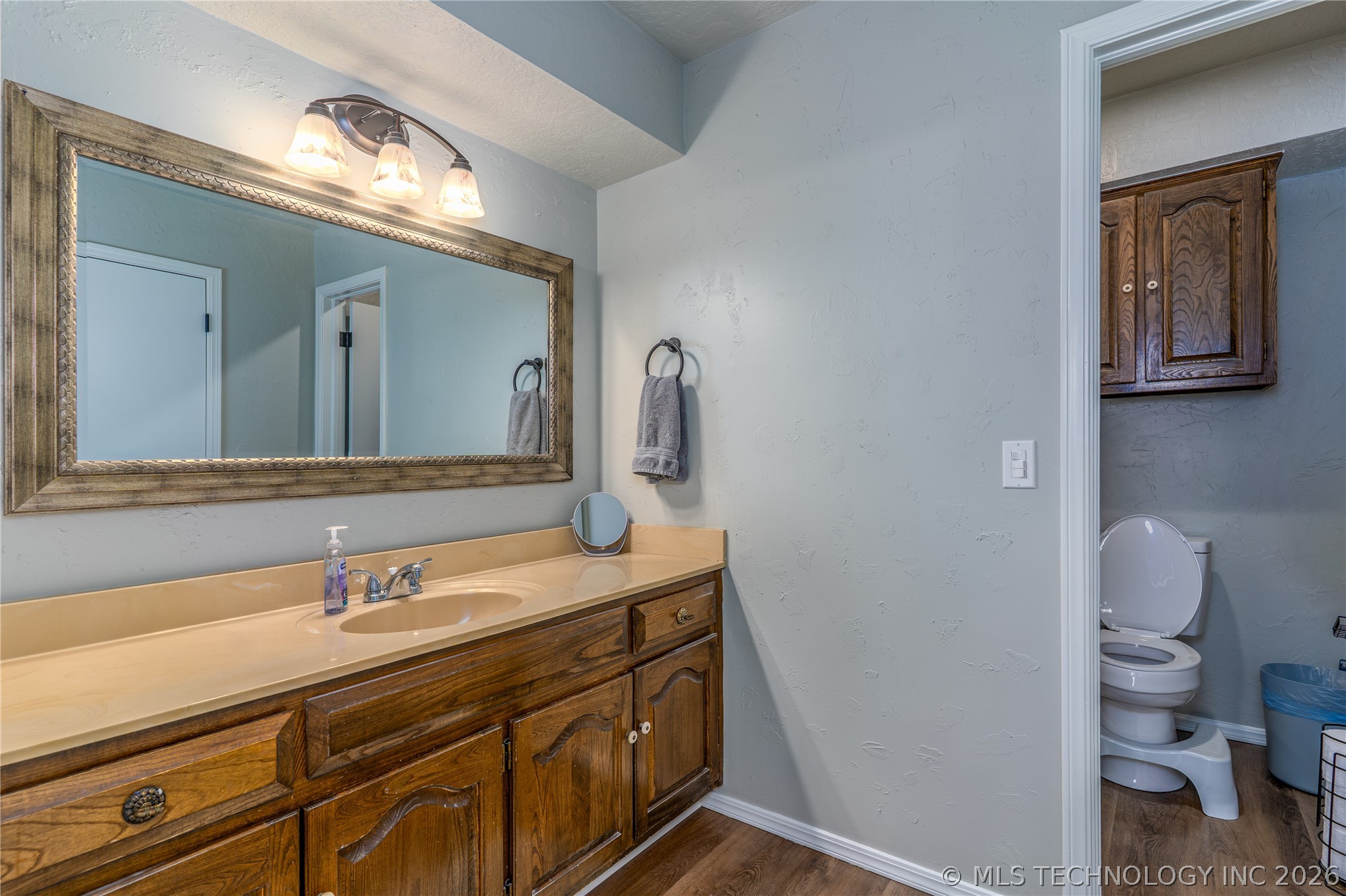805 W Albuquerque Street Broken Arrow OK 74011