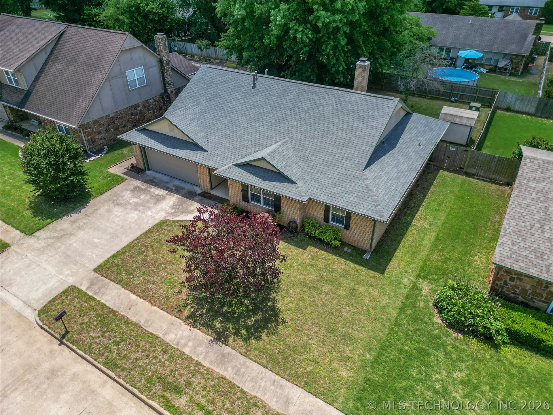 805 W Albuquerque Street Broken Arrow OK 74011
