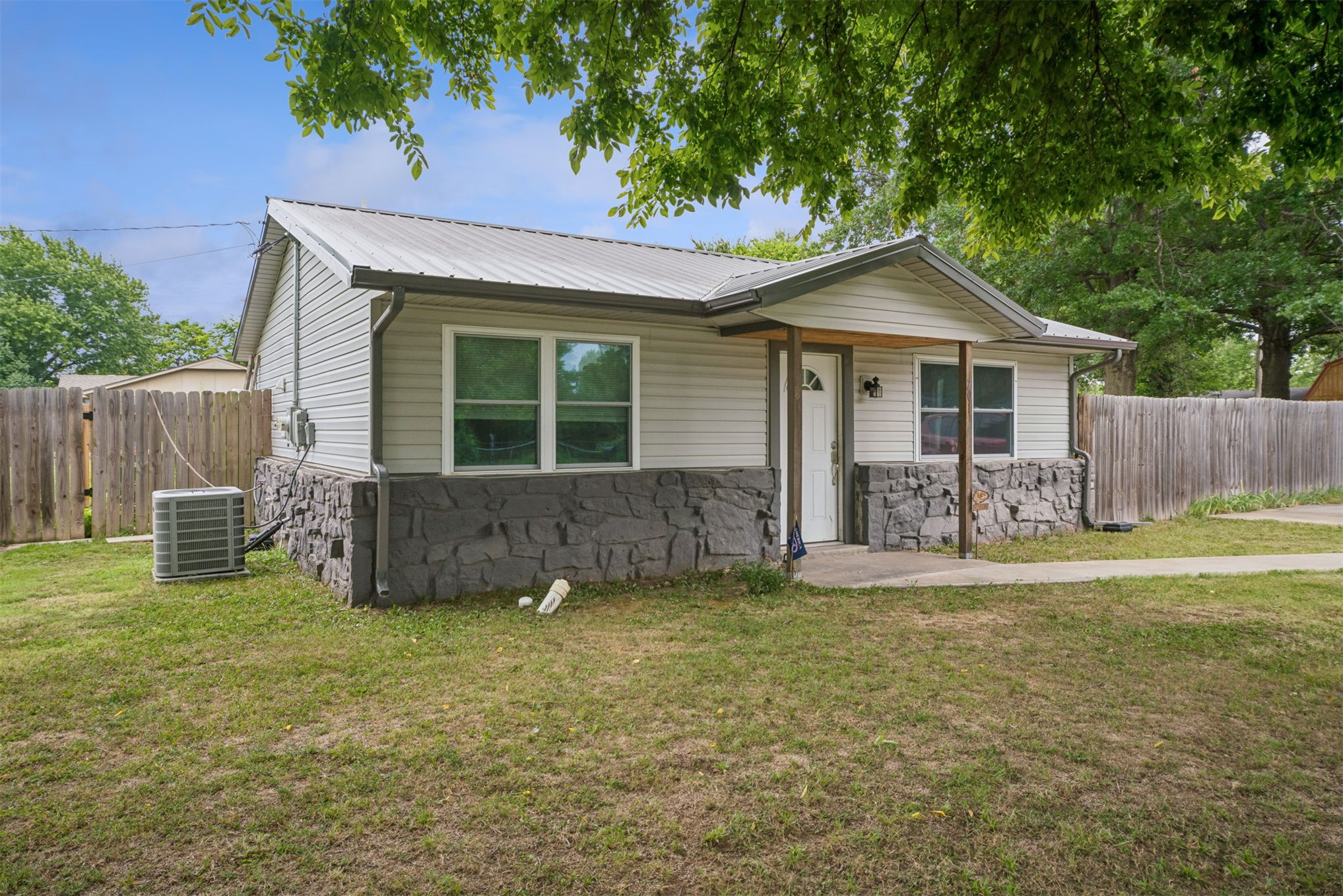 701 S Lincoln Avenue Wagoner OK 74467