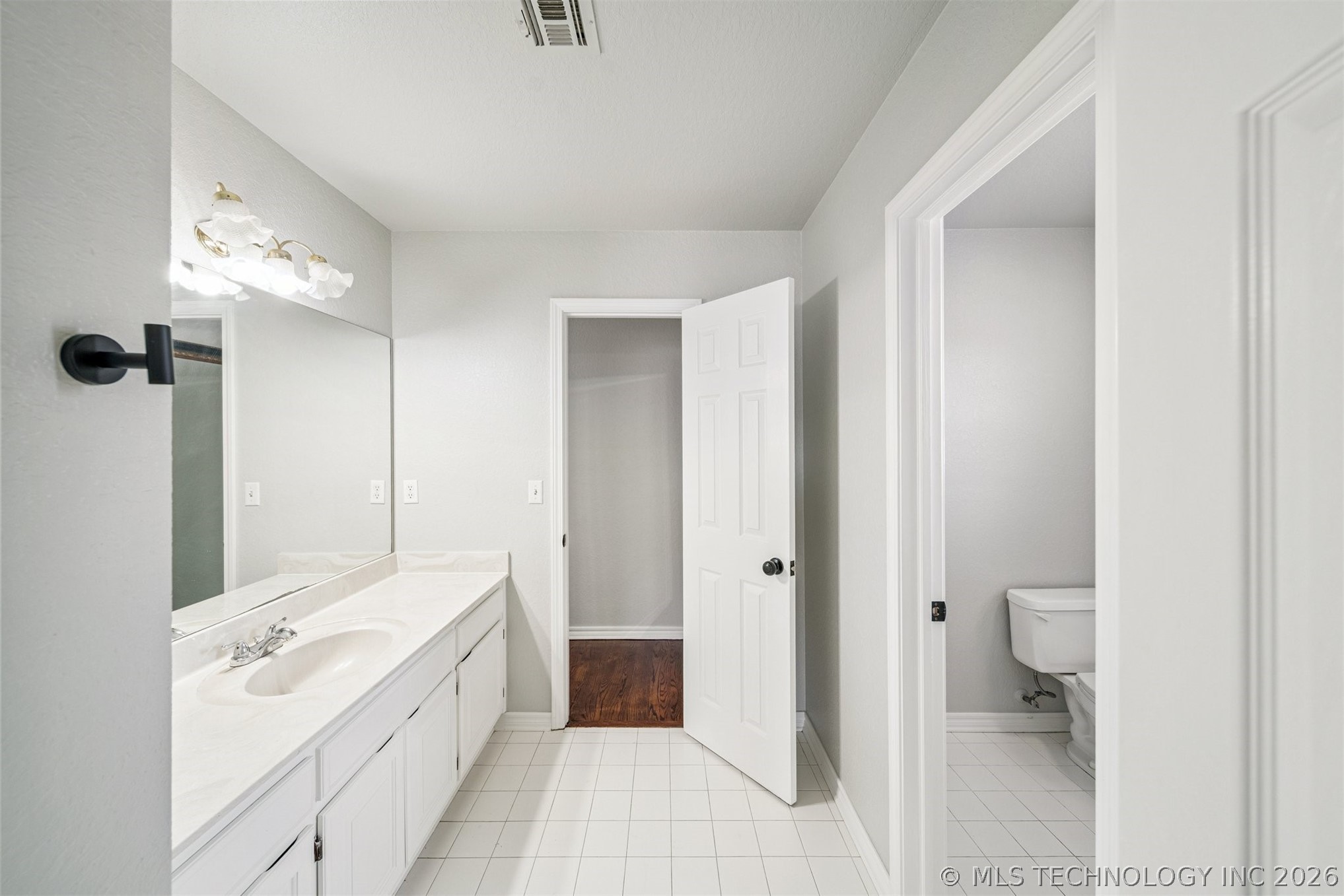 1301 N Willow Avenue Broken Arrow OK 74012