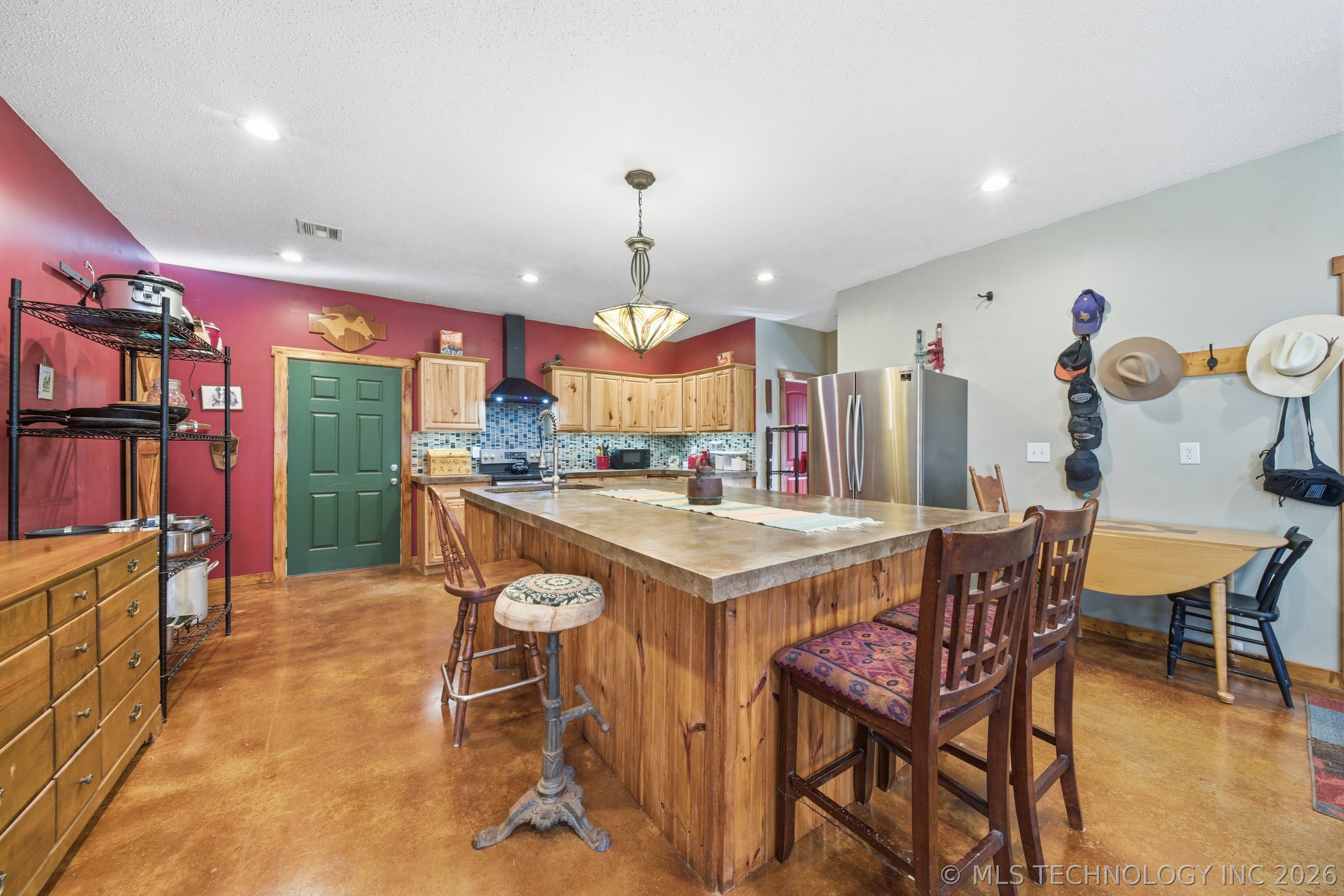 5929 E 430 Road Adair OK 74330