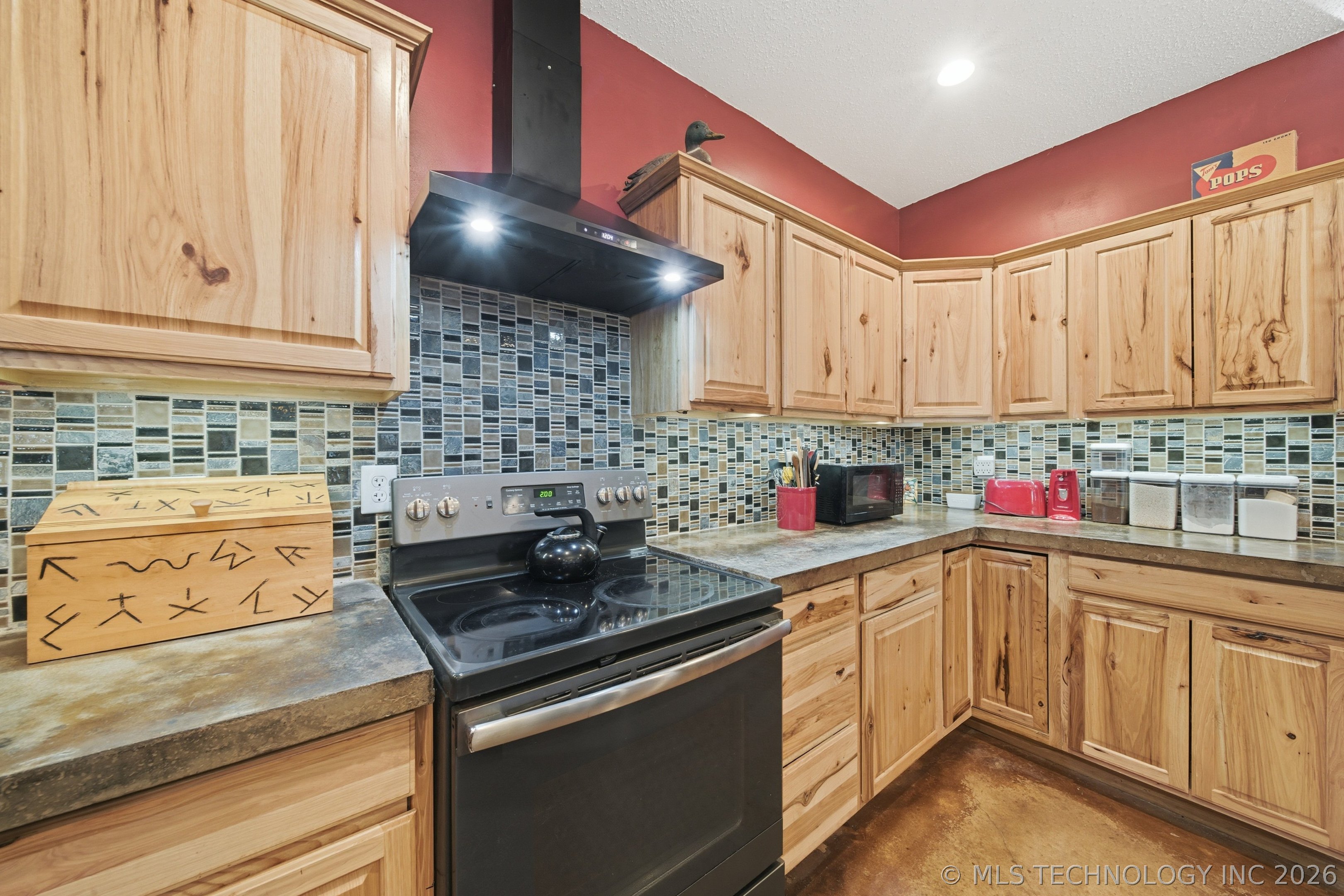 5929 E 430 Road Adair OK 74330