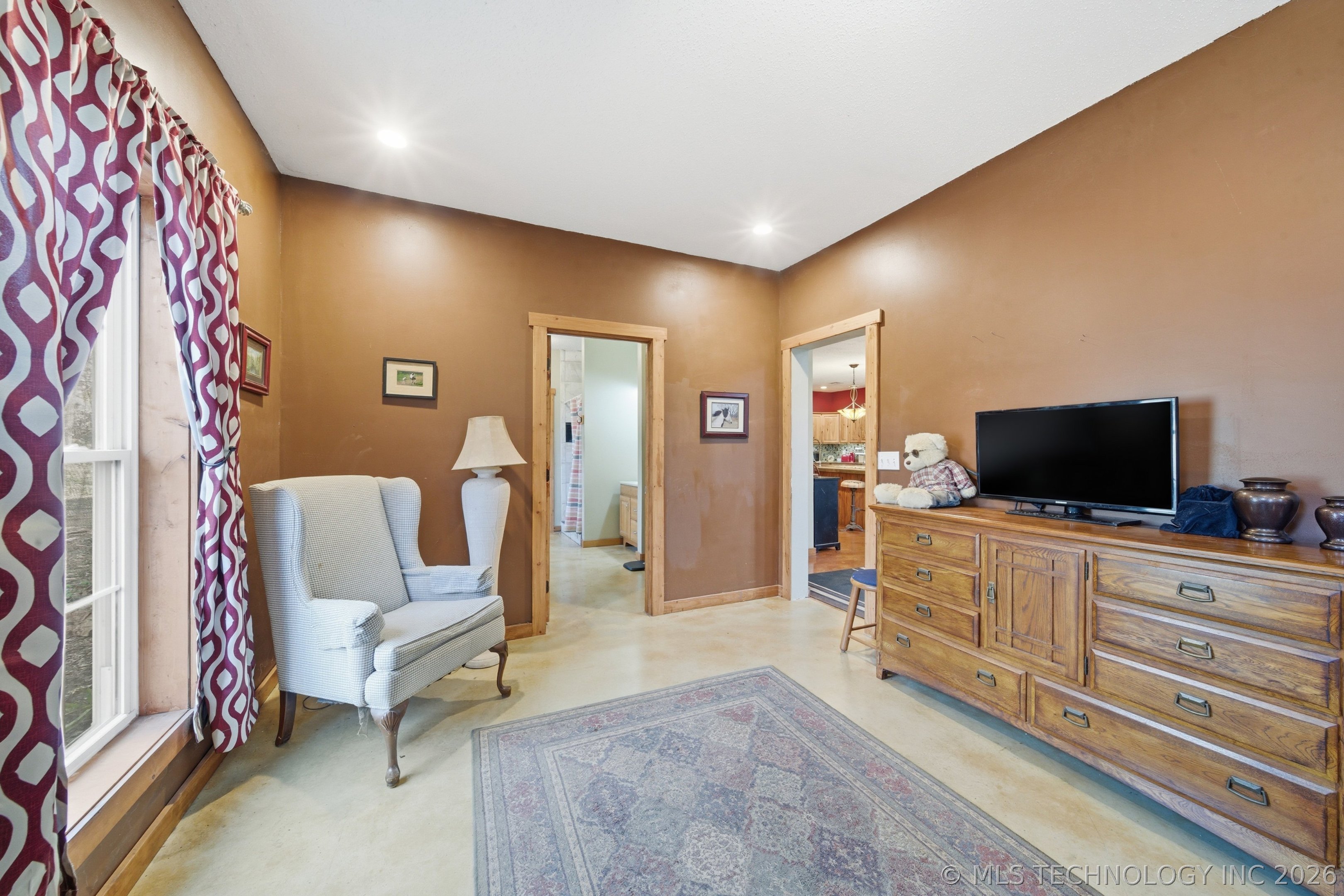 5929 E 430 Road Adair OK 74330