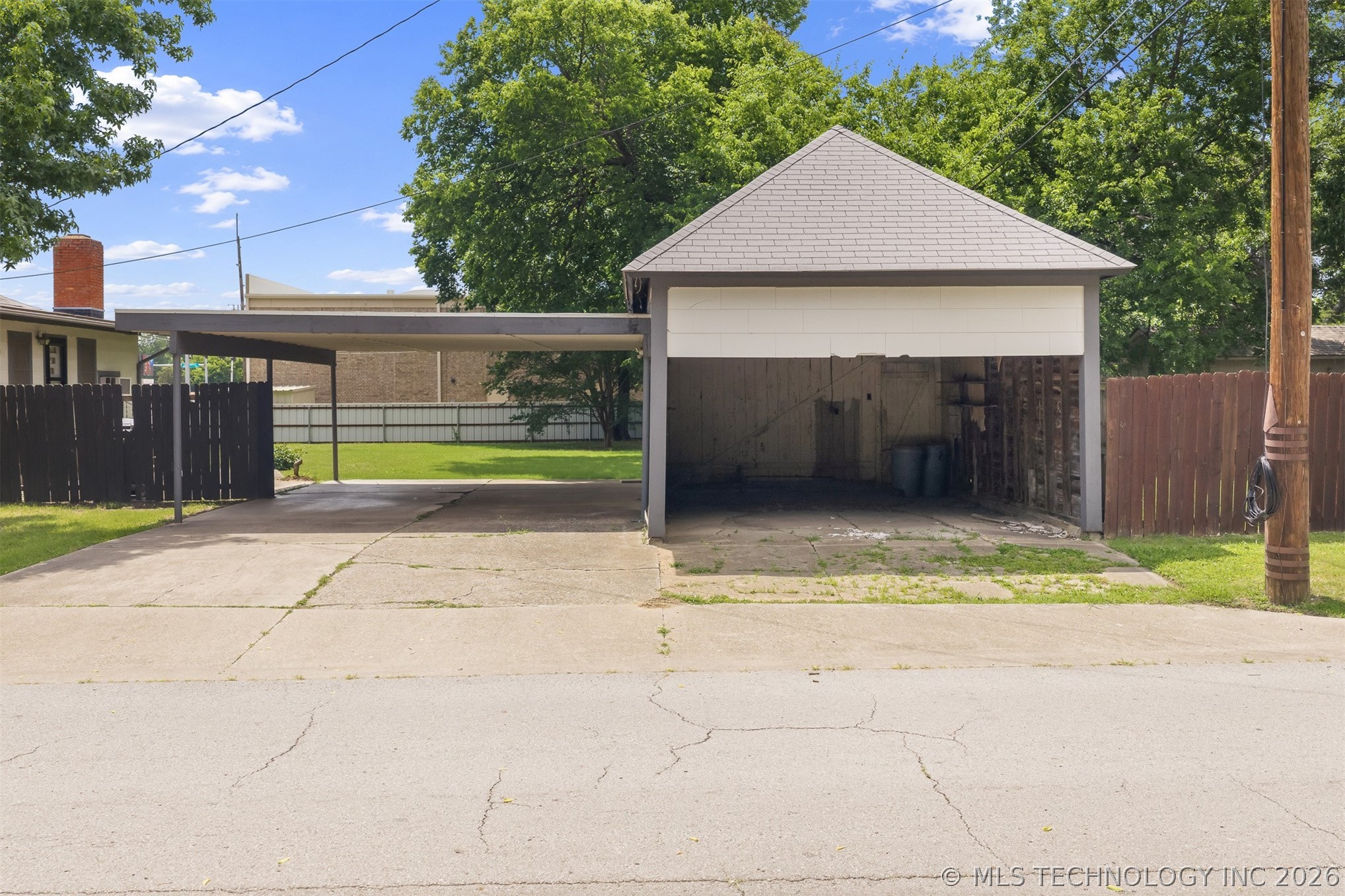 1103 Stanley SW Ardmore OK 73401