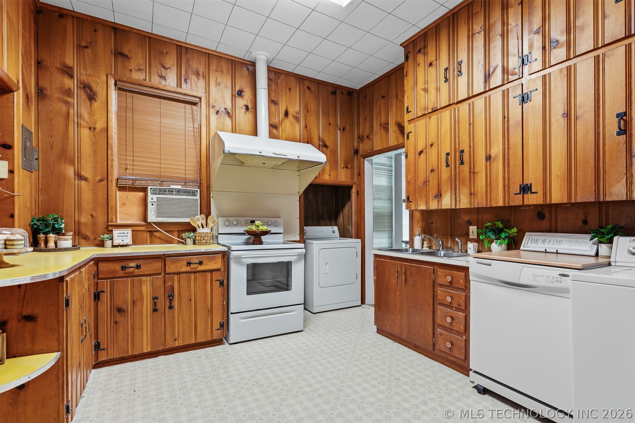 1103 Stanley SW Ardmore OK 73401