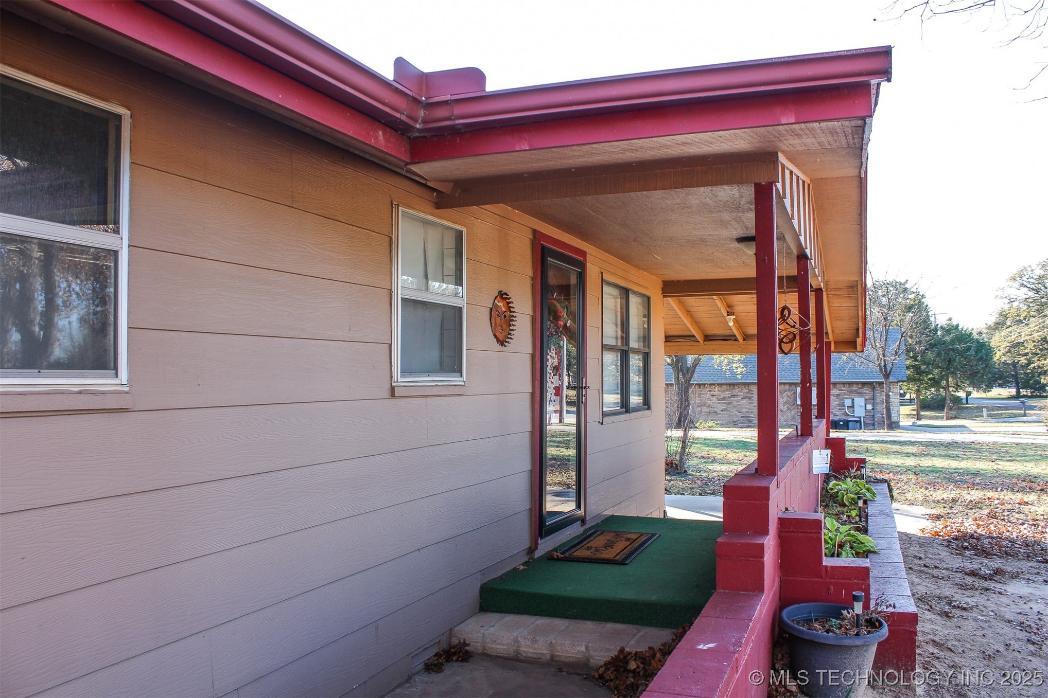 417082 E 1143 Road Checotah OK 74426
