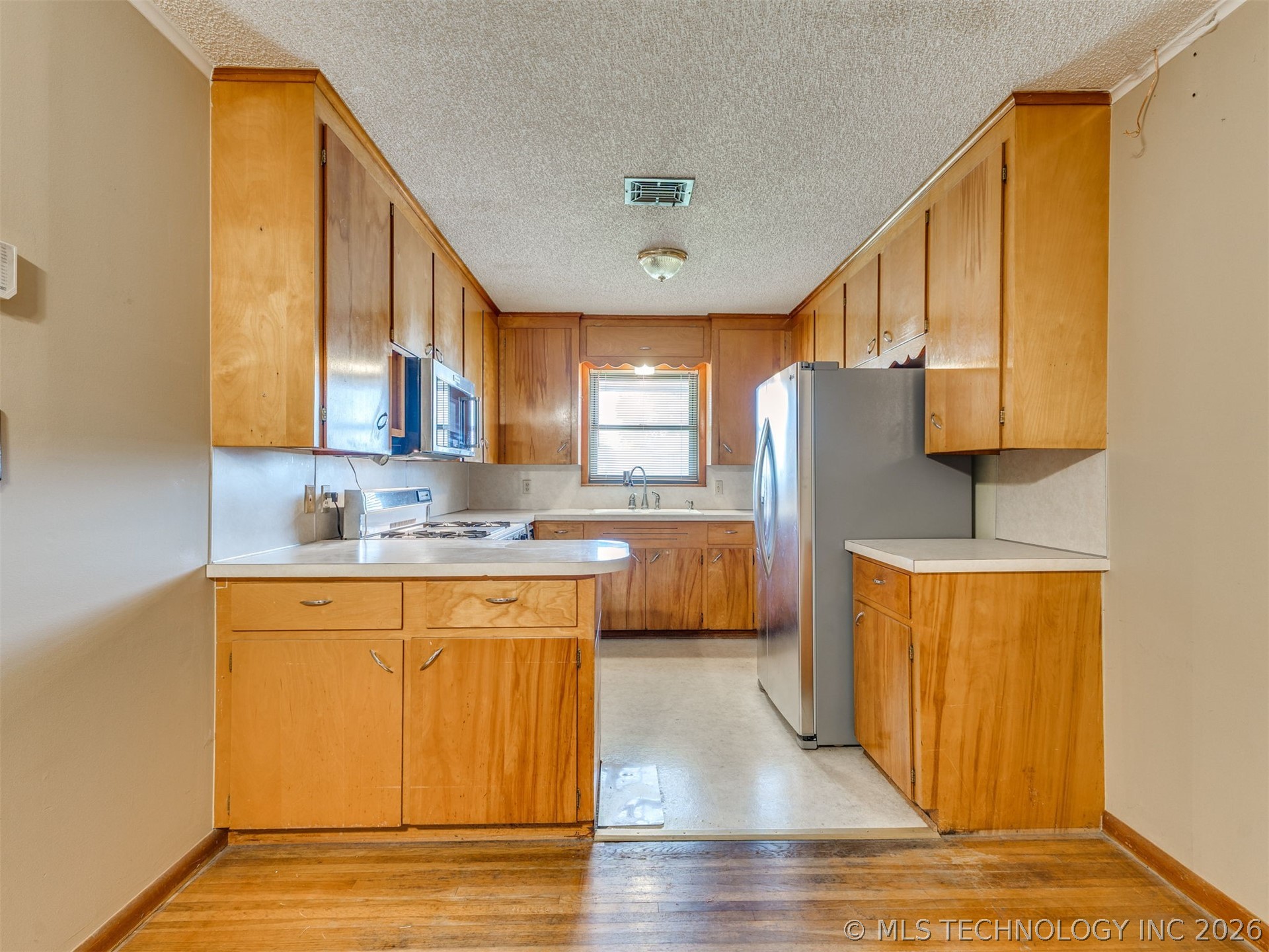 10909 E 5th Street Tulsa OK 74128