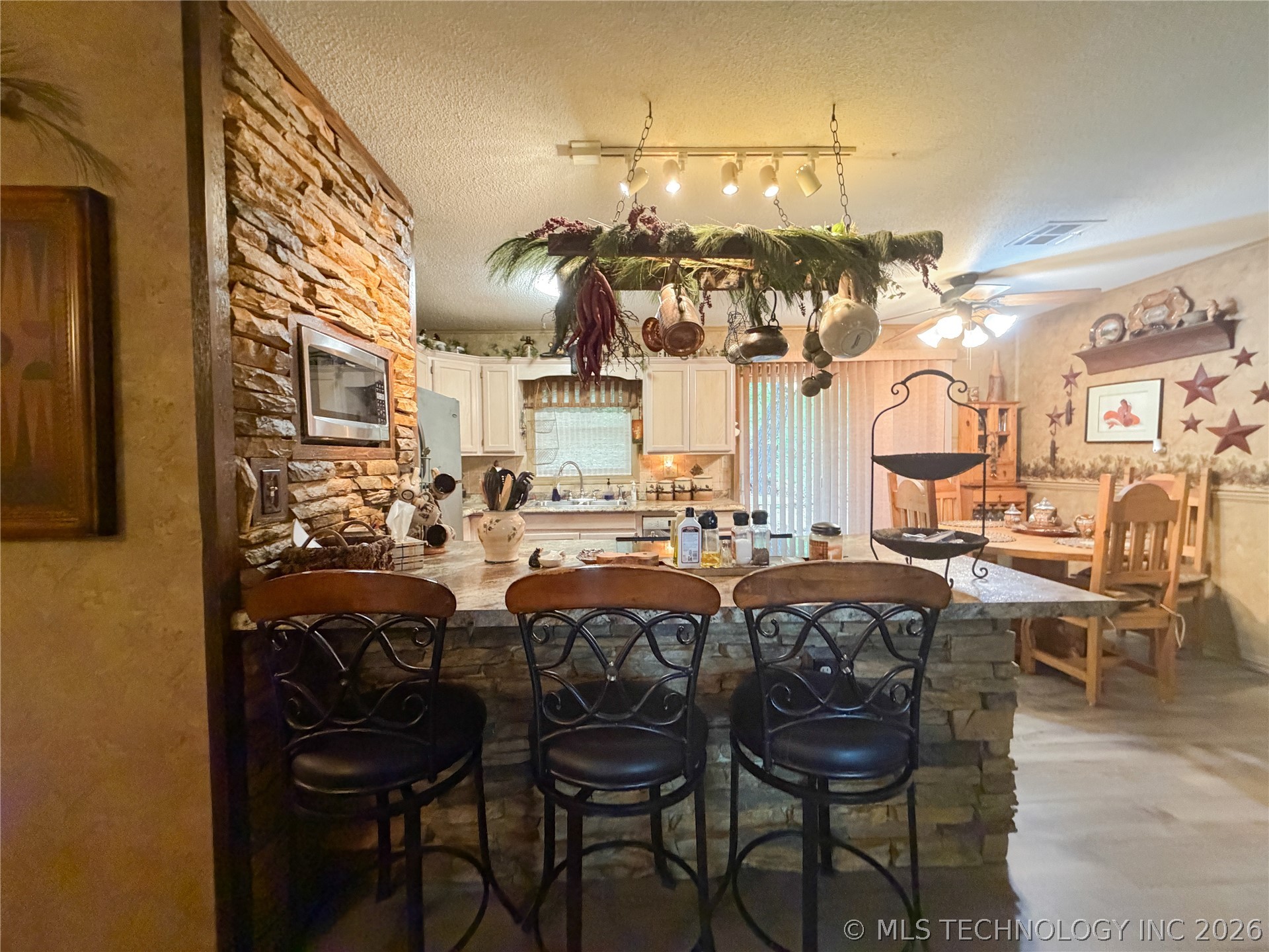 445490 Indian Road Gore OK 74435