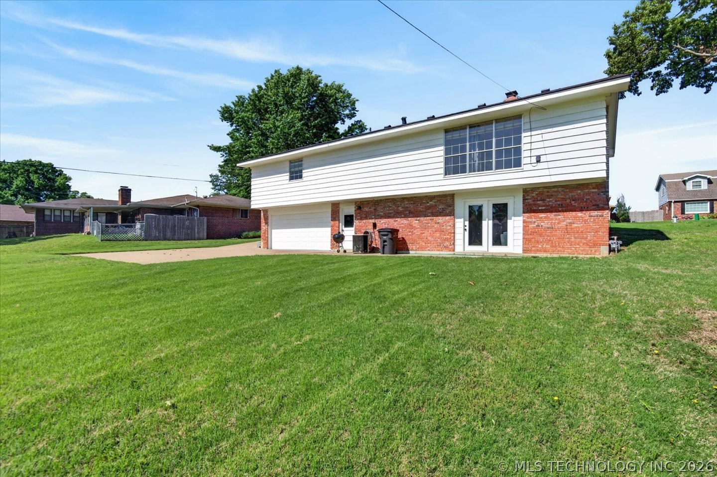 1048 SE Greystone Avenue Bartlesville OK 74006