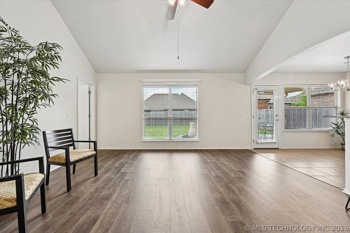 2425 S Oak Avenue Broken Arrow OK 74012