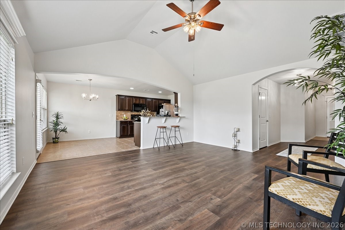 2425 S Oak Avenue Broken Arrow OK 74012