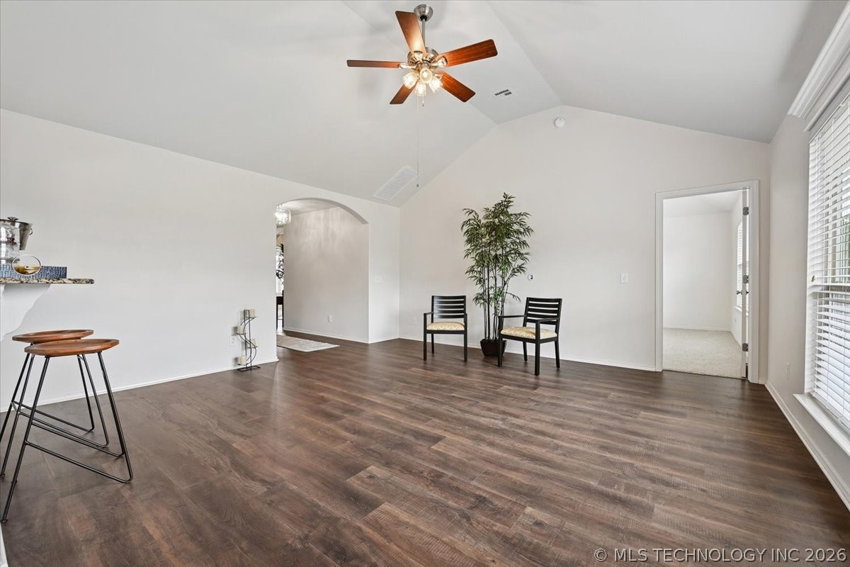 2425 S Oak Avenue Broken Arrow OK 74012