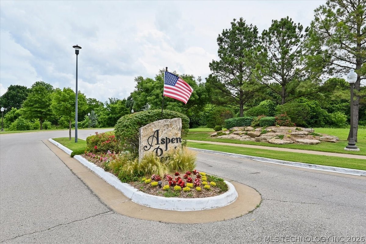 2425 S Oak Avenue Broken Arrow OK 74012