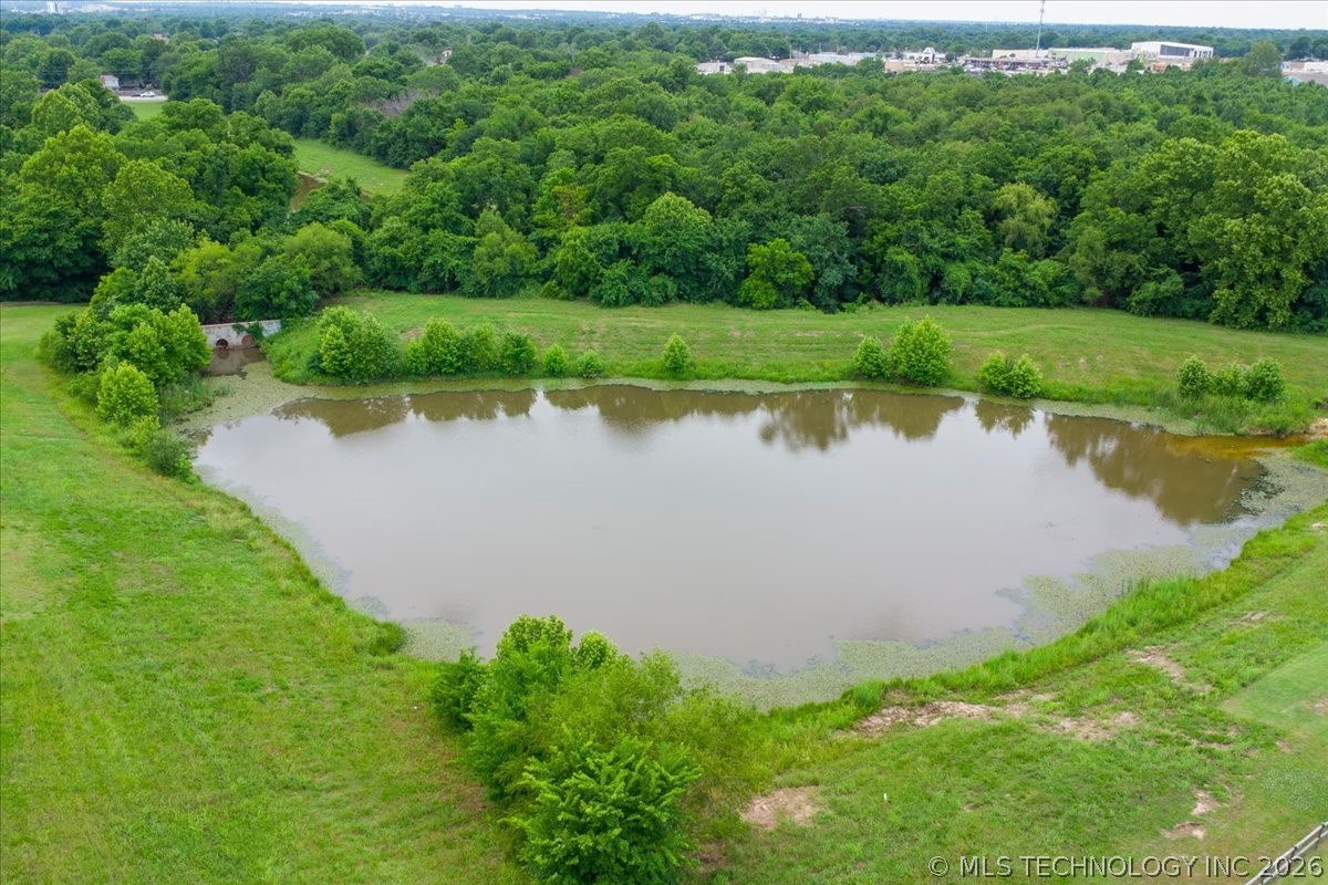 2425 S Oak Avenue Broken Arrow OK 74012