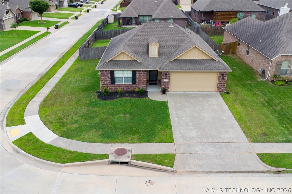 2425 S Oak Avenue Broken Arrow OK 74012