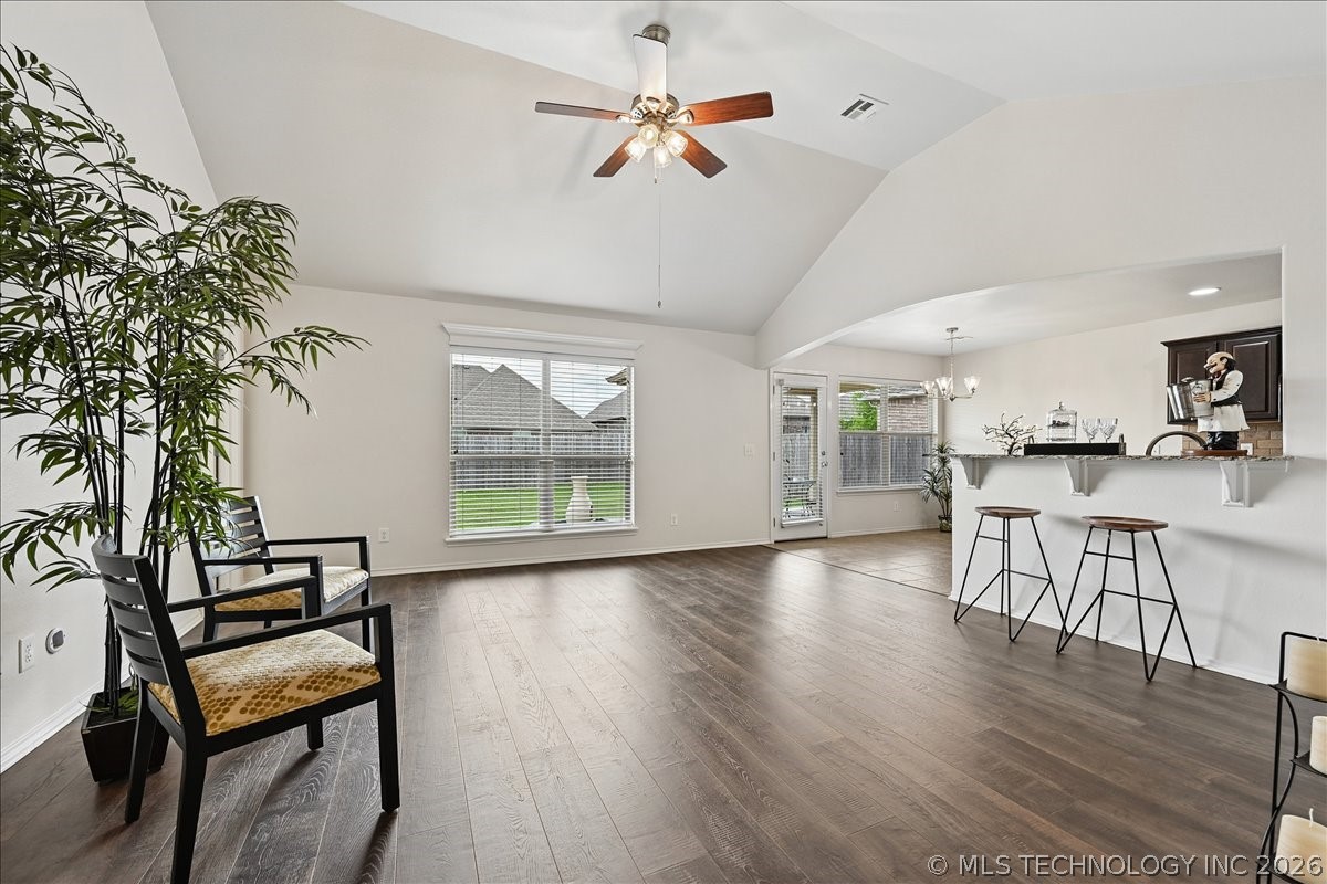 2425 S Oak Avenue Broken Arrow OK 74012