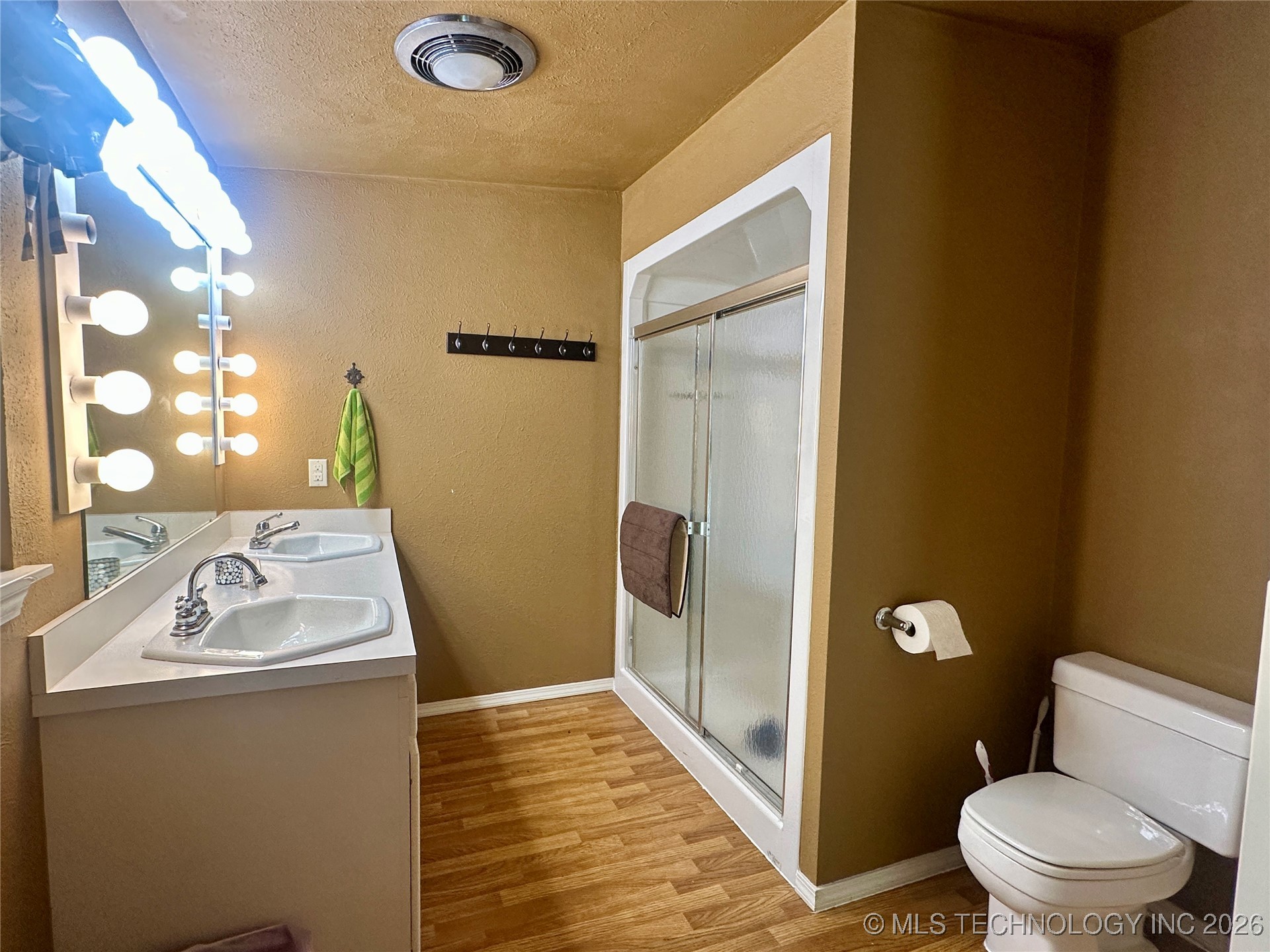 1372 Warren Road Eufaula OK 74432