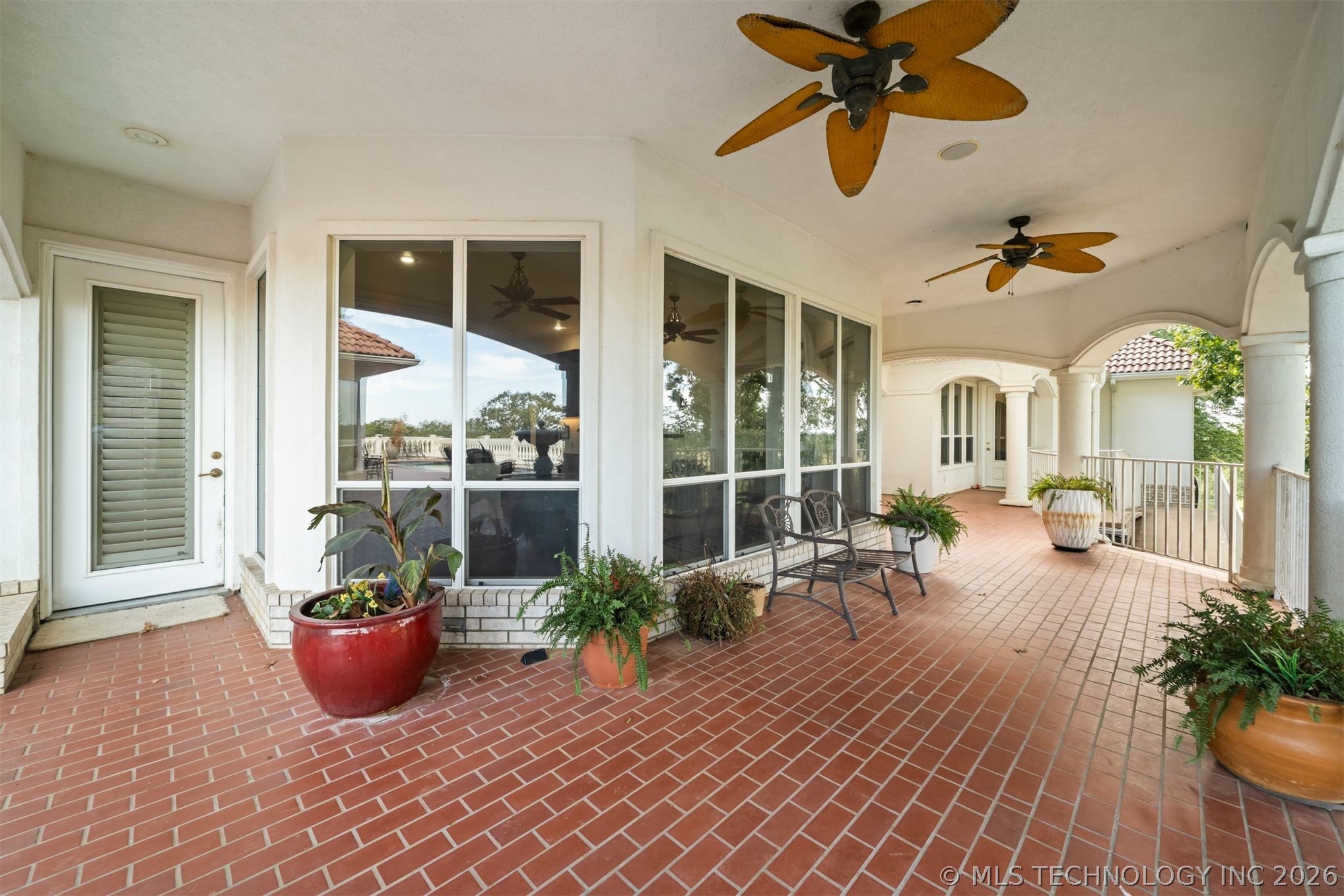 800 W Pryor Avenue Pocola OK 74902